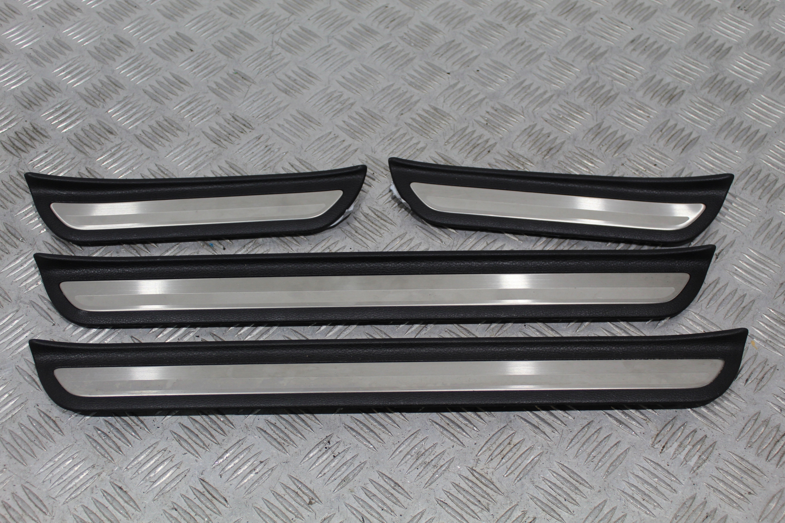 mouldings caps threshold KIA PROCEED PRO CEED III