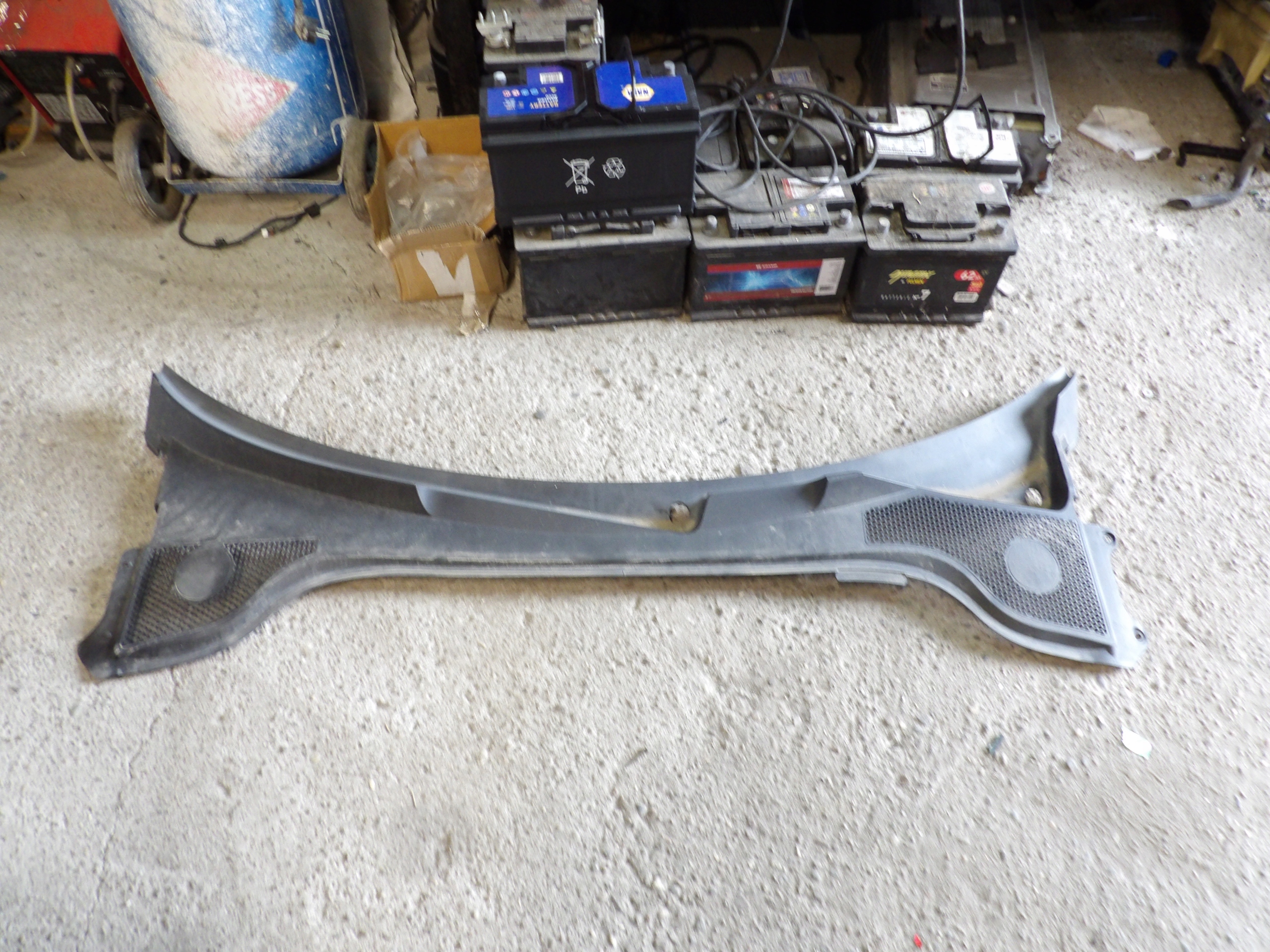 PODSZYBIE AUDI TT 8J