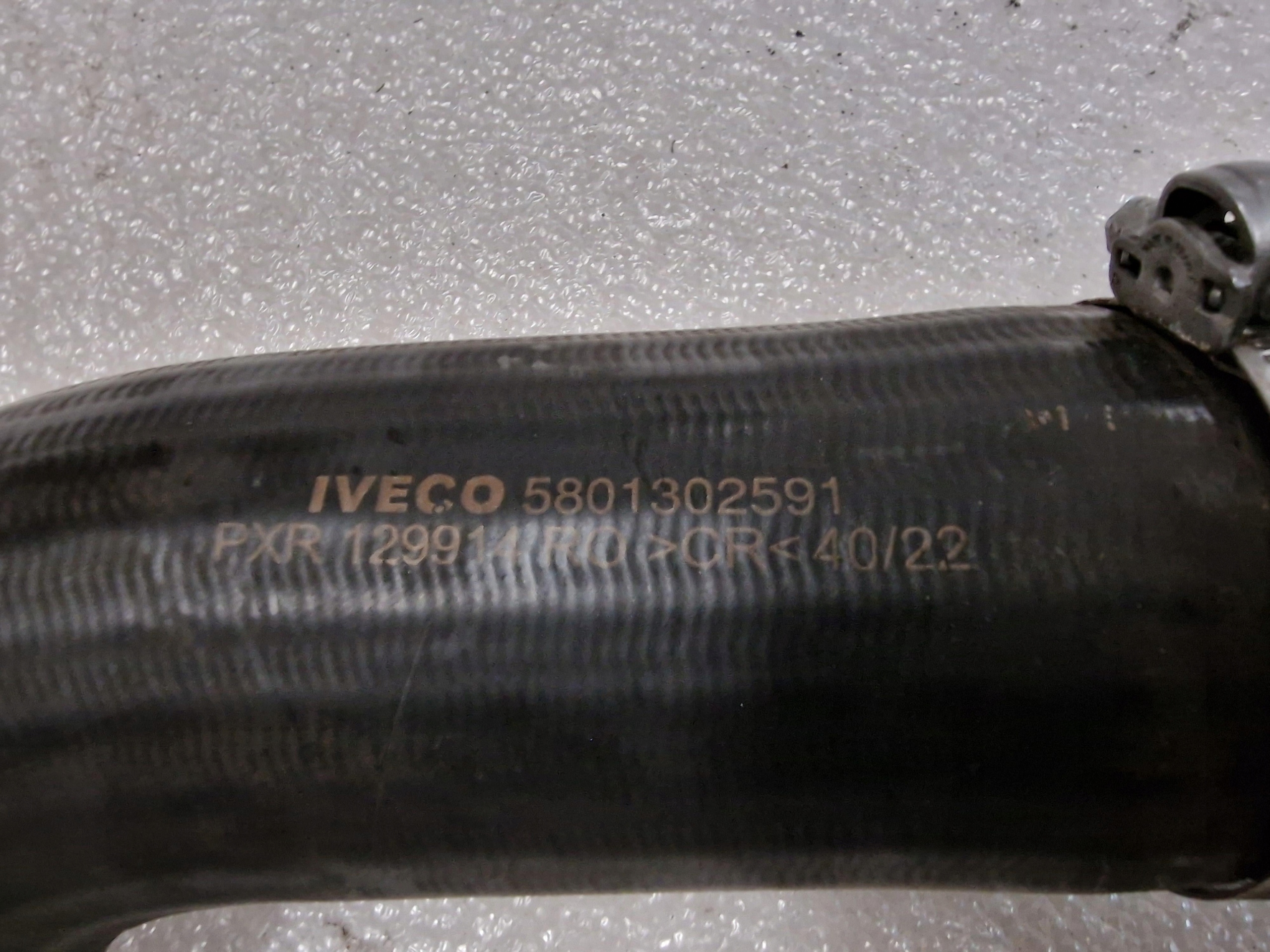 Schlauch luft Intercooler IVECO DAILY VI 3.0 HPI 2022 5801302591