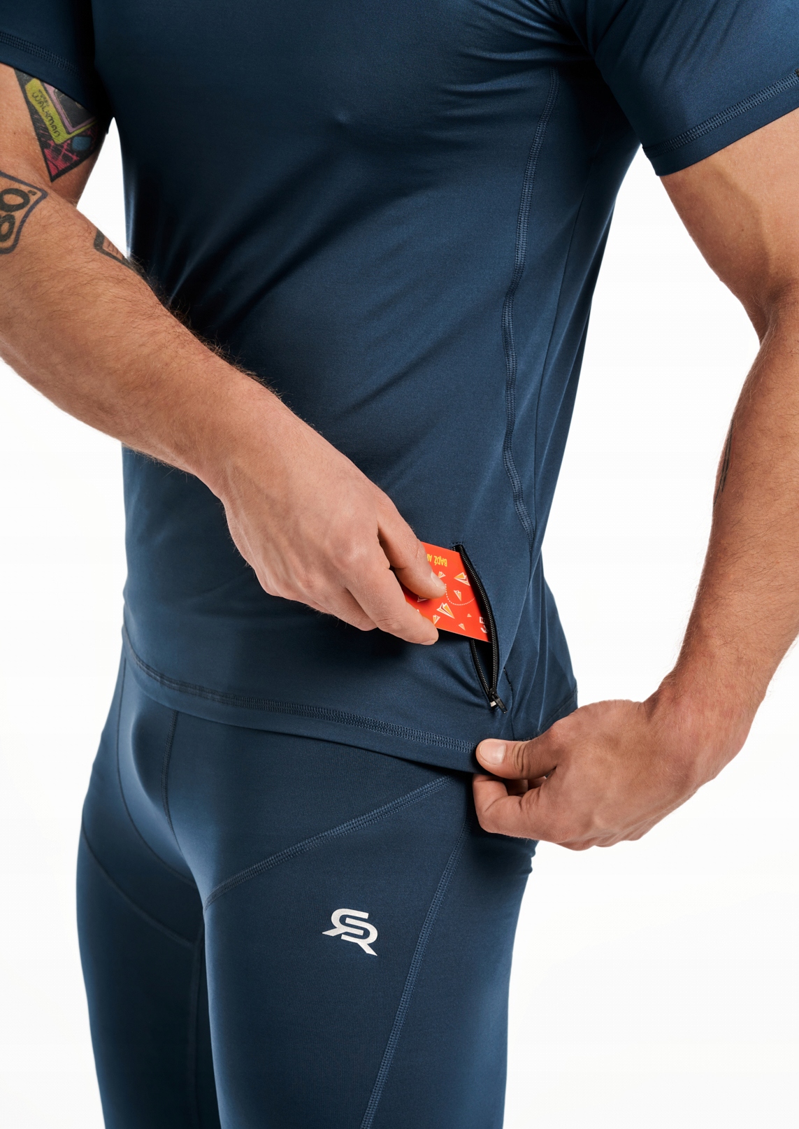 KOSZULKA SPORTOWA ODDYCHAJĄCA SZYBKOSCHNĄCA Model VITAL ZIP