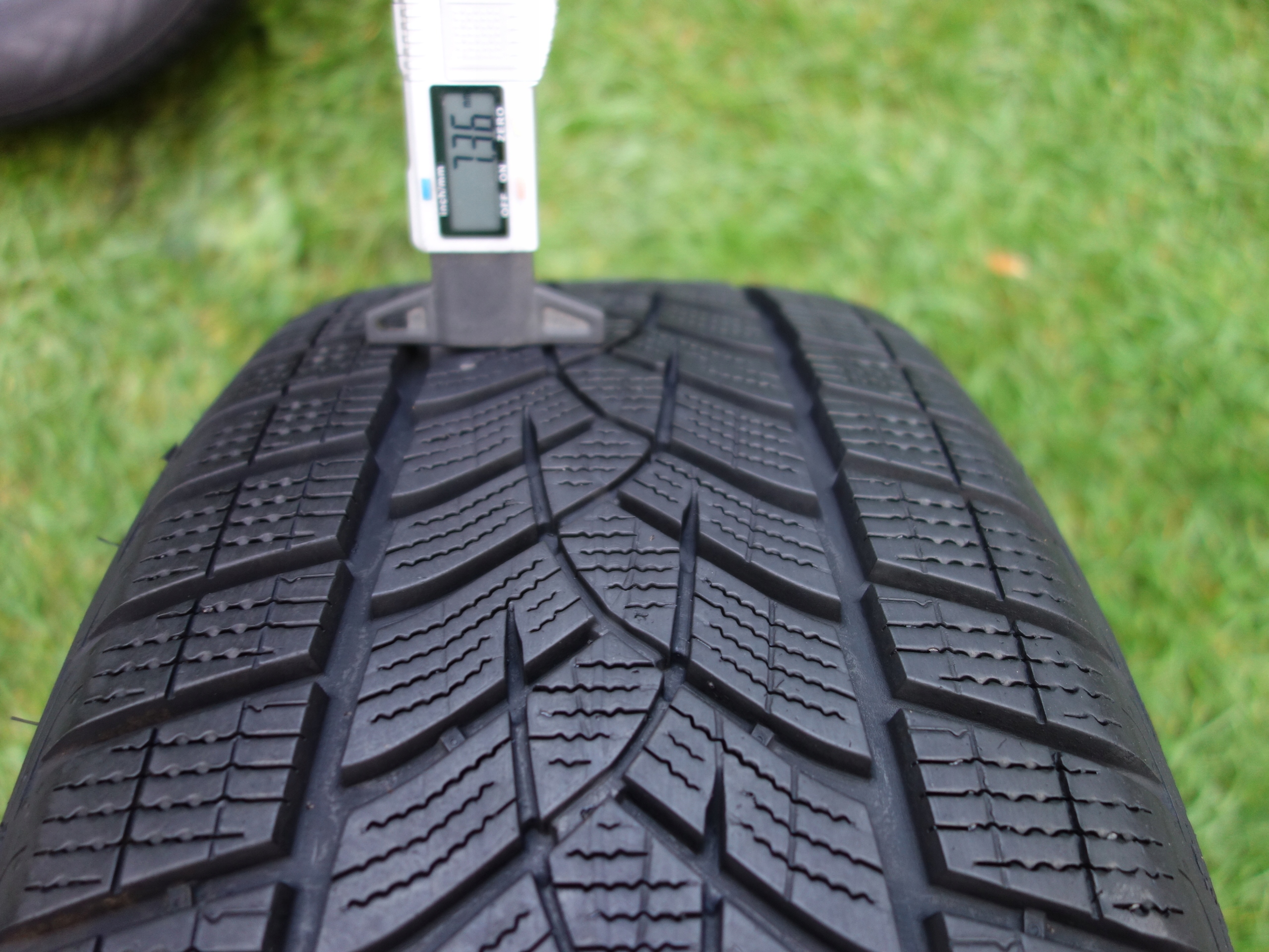 GOODYEAR ULTRAGRIP PERFORMANCE 215/55/18 2020r Rok produkcji 2020