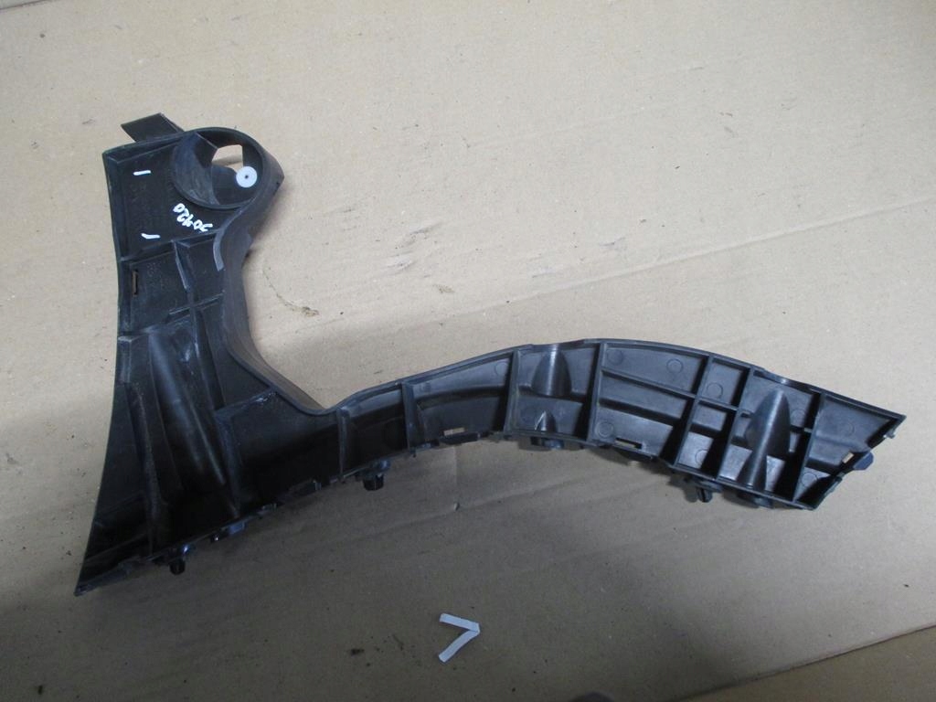 VOLVO XC60 08- ŚLIZG ZDERZAKA PRAWY TYLNY 30764698