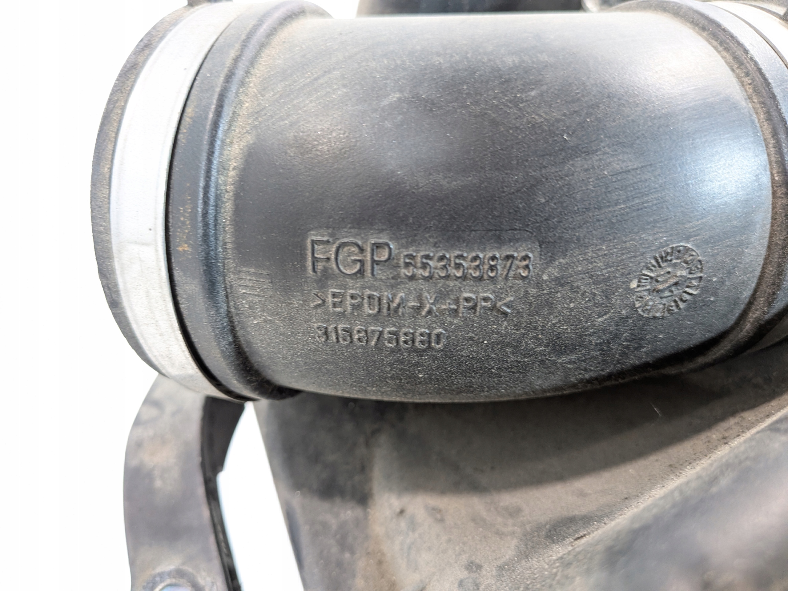 Gehäuse filter luft OE 55353873 Opel Astra H 04-10