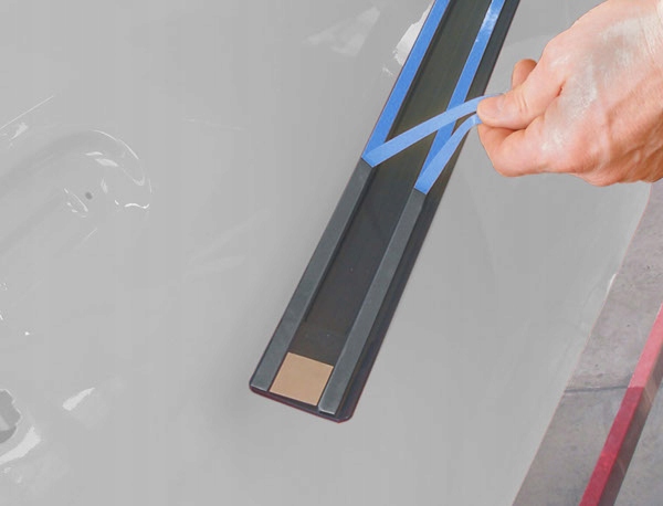 APP TD SUPER TAŚMA DWUSTRONNA PIANKOWA DO LISTEW I EMBLEMATÓW 9mm x 10m Kod producenta 040821