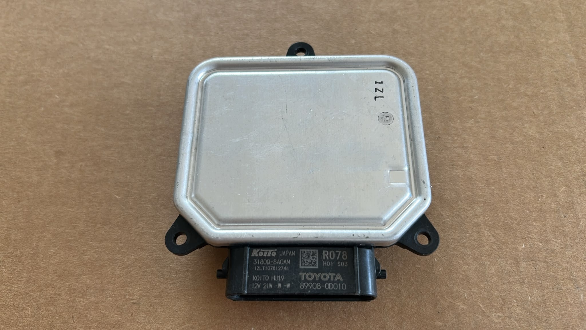 modulo centralina LED TOYOTA YARIS CROSS