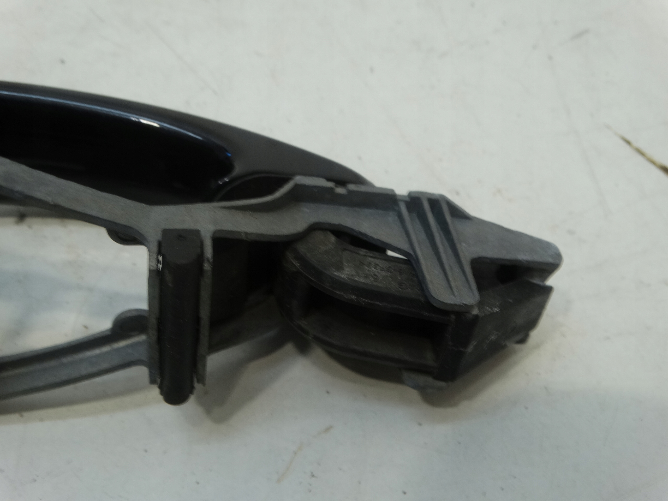 handle exterior left rear part VOLKSWAGEN GOLF VI plus 1K0837885A