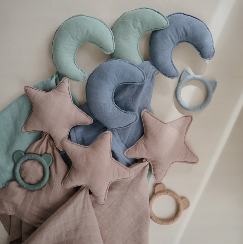 Przytulanka Usypianka MUSHIE Lovey Moon Tradewinds Marka Mushie