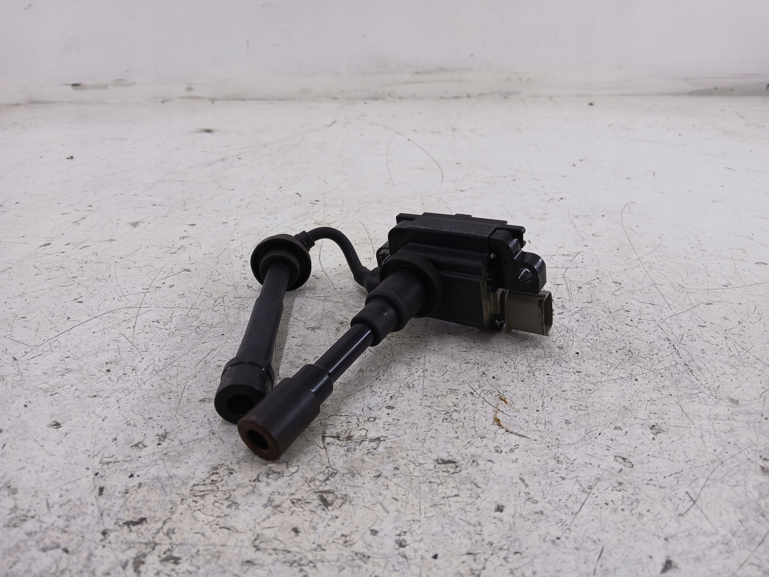 SUZUKI SWIFT III 1.3 coil ignition 099700-0370
