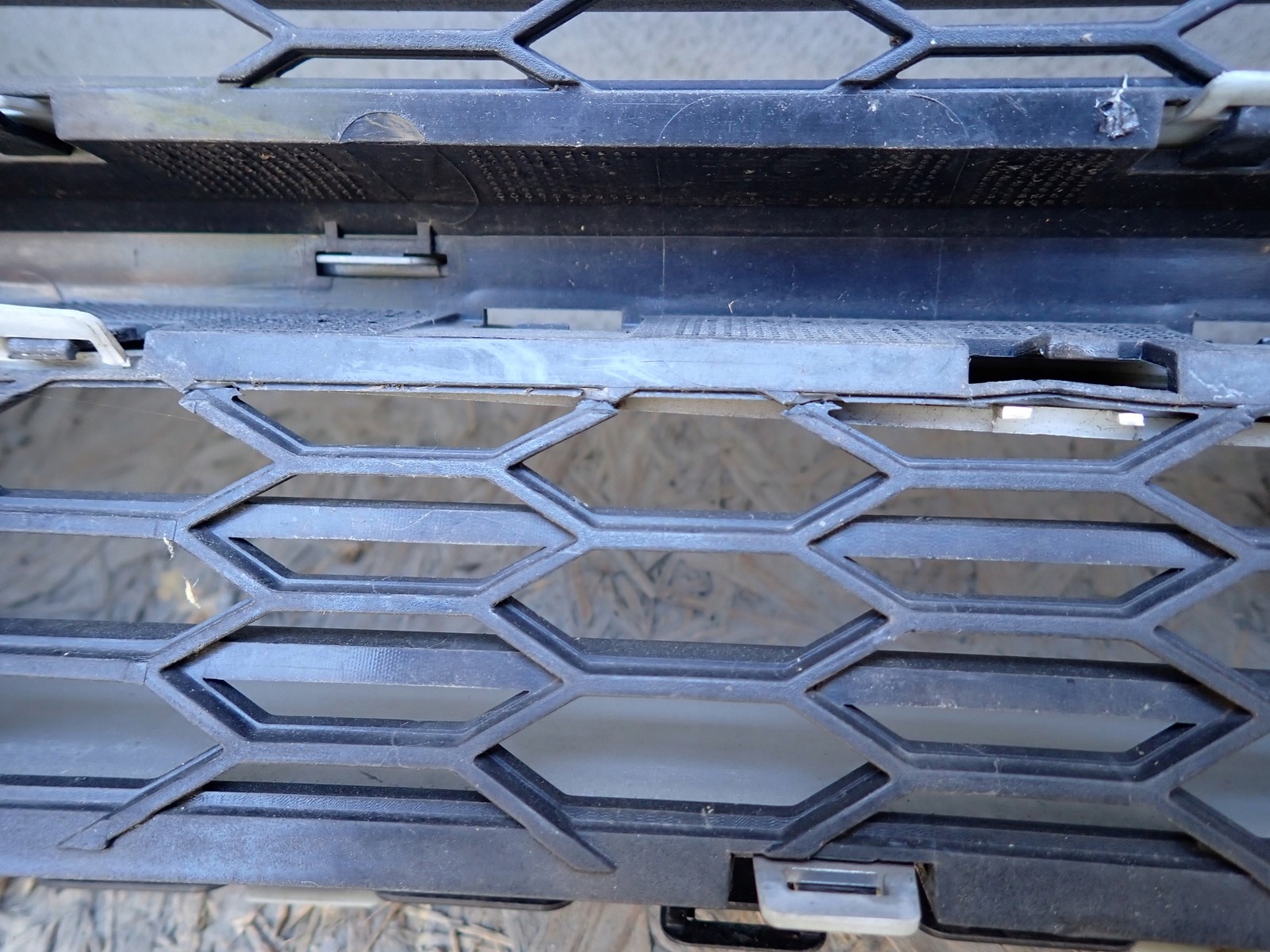 Grille MAXUS DELIVER 9 2020