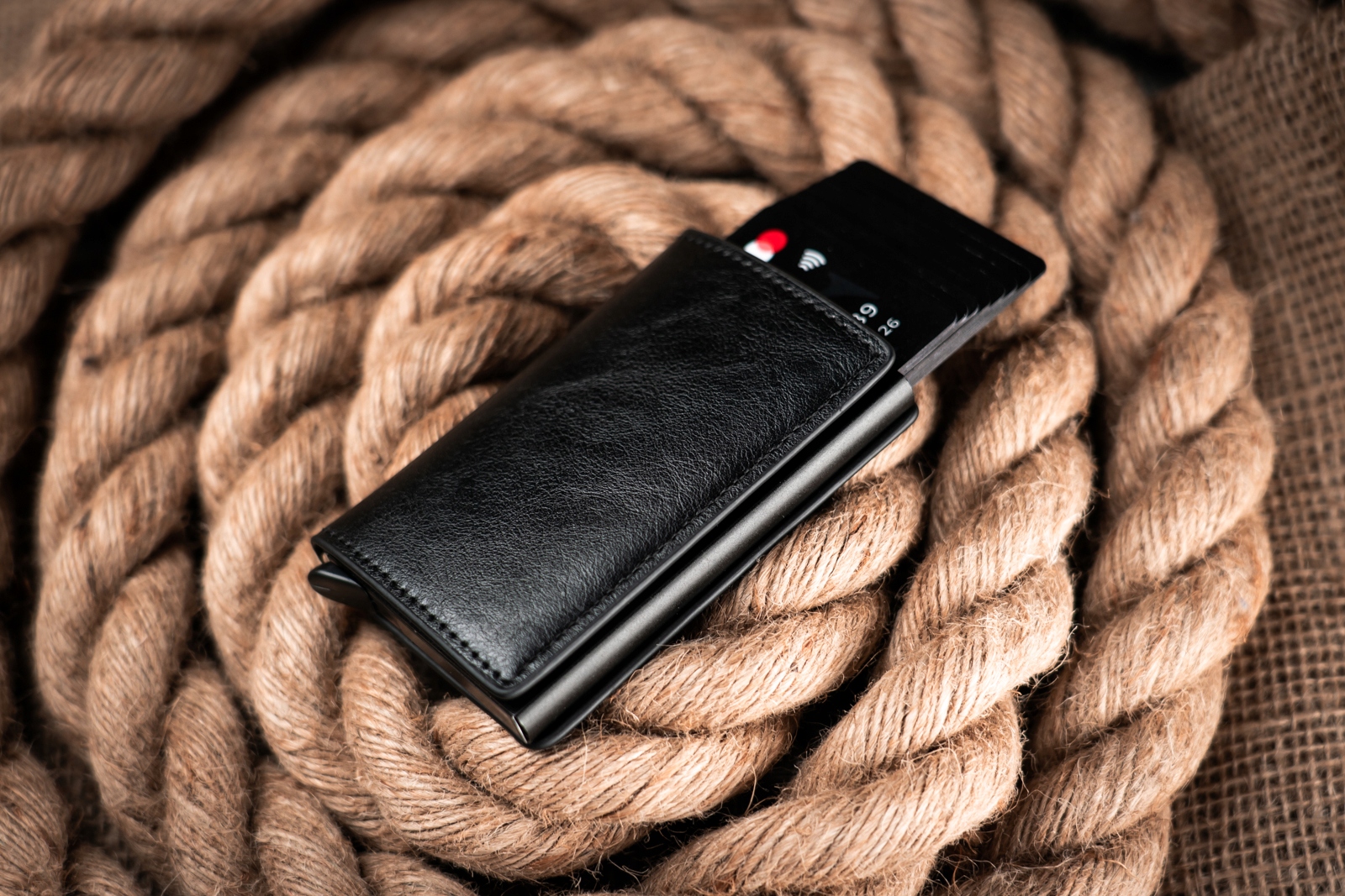 Portfel z mechanizmem dostępu do kart, rfid, mały Materiał dominujący skóra ekologiczna