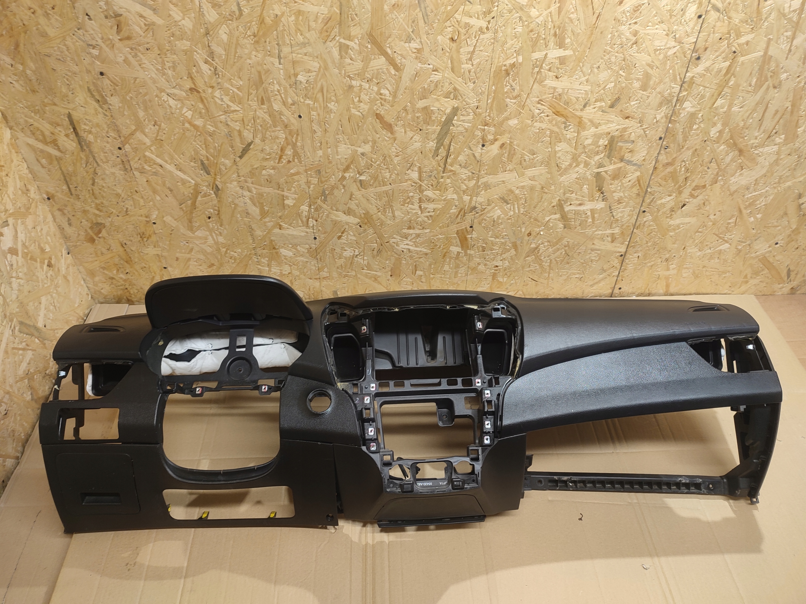 HYUNDAI I30 II приборная панель консоль