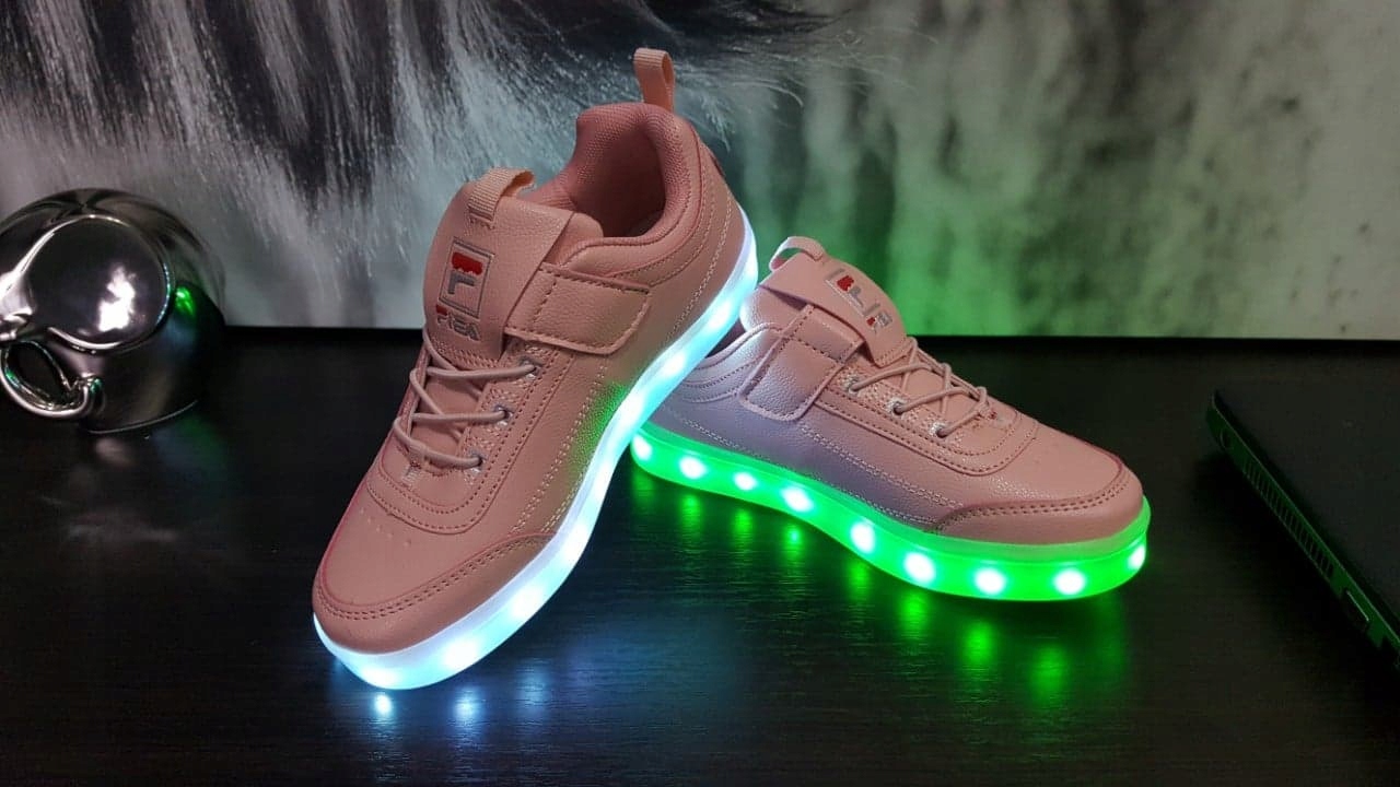 BUTY LED ŚWIECĄCE SHUFFLE DANCE HIT 2020 RÓŻ R26 Bohater brak