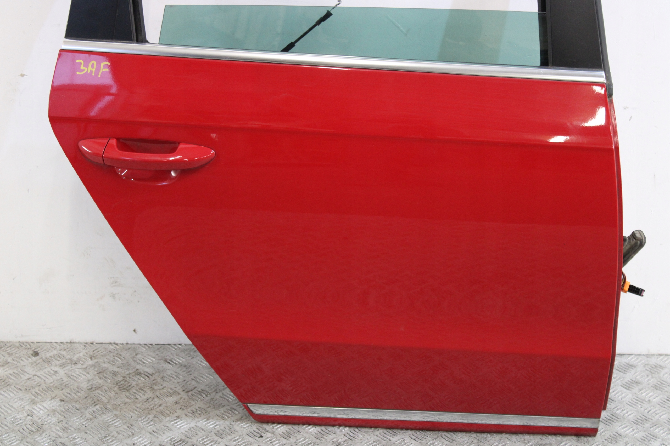 door right rear part rear. VW PASSAT B7 3AA