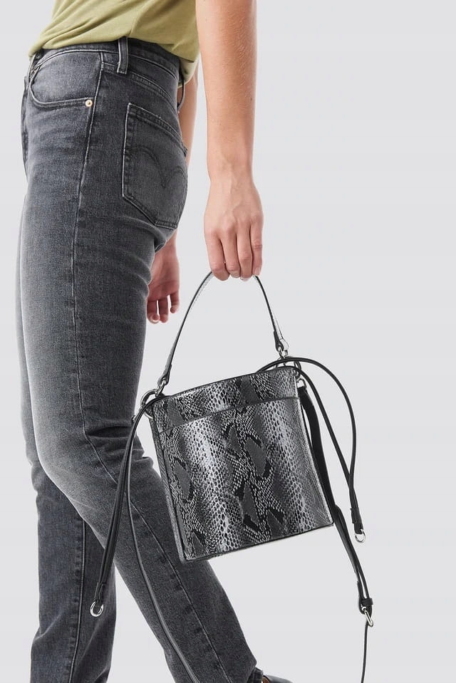 NA-KD Torebka na ramię koszyk wąż Marka Na-Kd