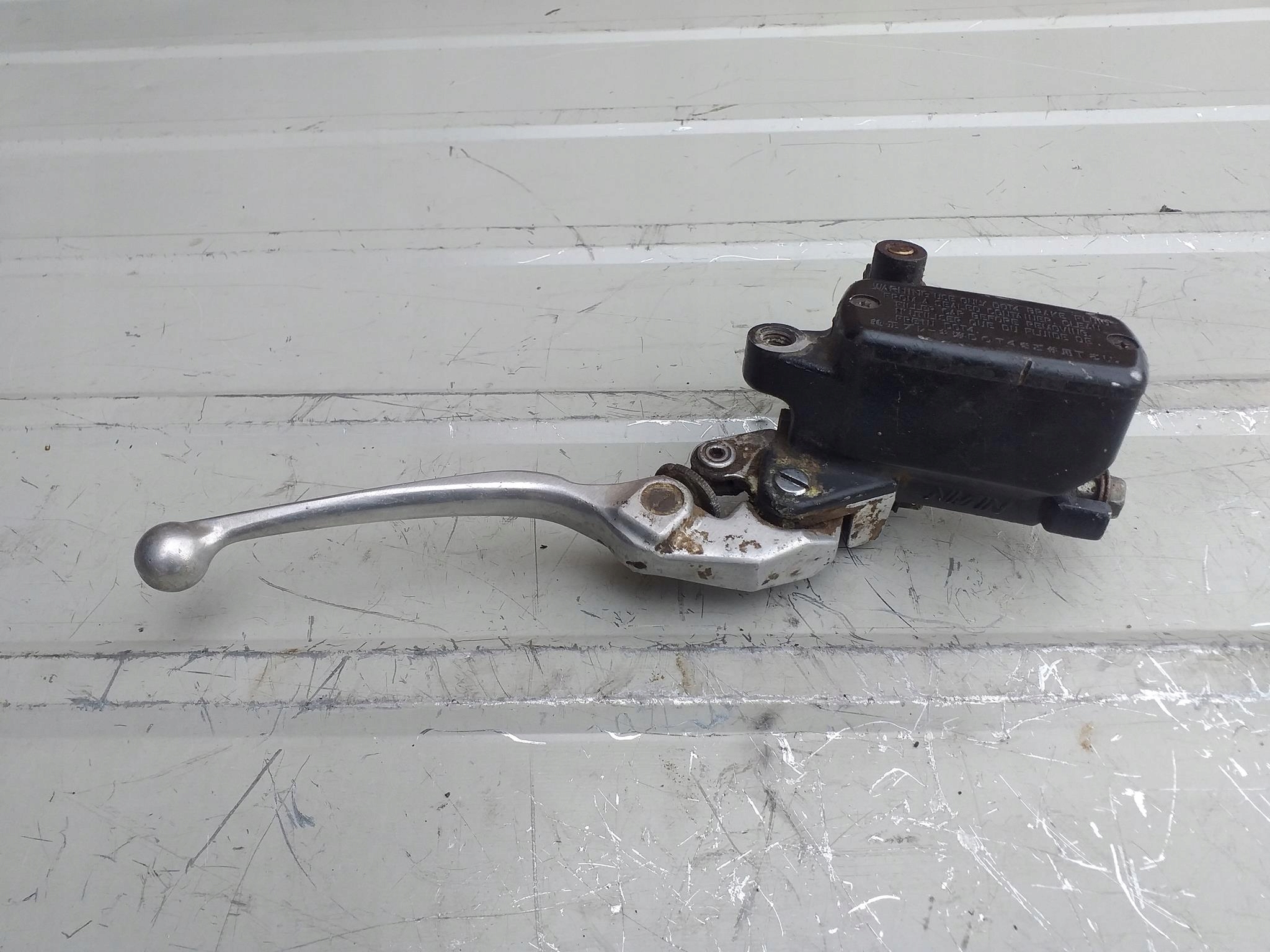 ГЛАВНЫЙ ТОРМОЗНОЙ ЦИЛИНДР ATV BAROSSA 250