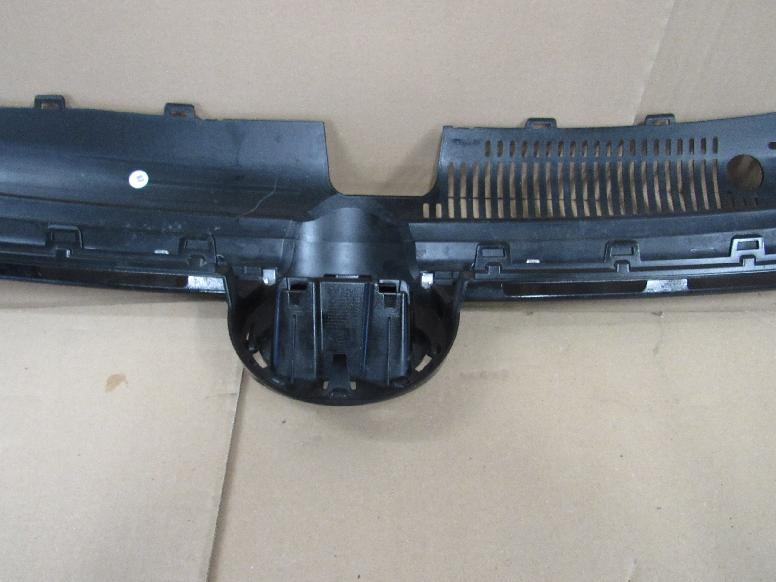 VW Golf VIII Kühlergrill FRONTGRILL Kühlergitter - Thumbnail 7