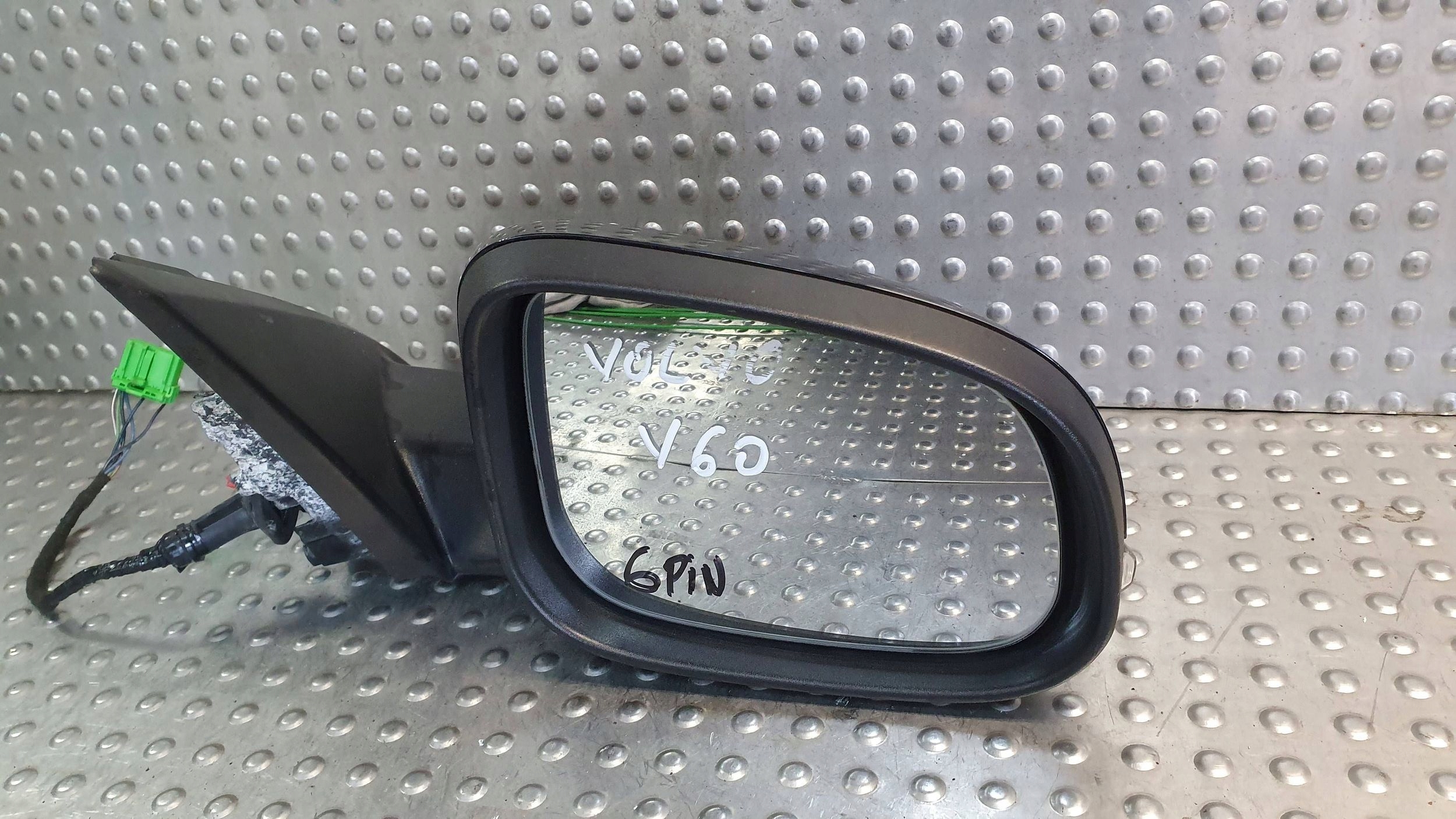 mirror right VOLVO V60 6 PIN 10