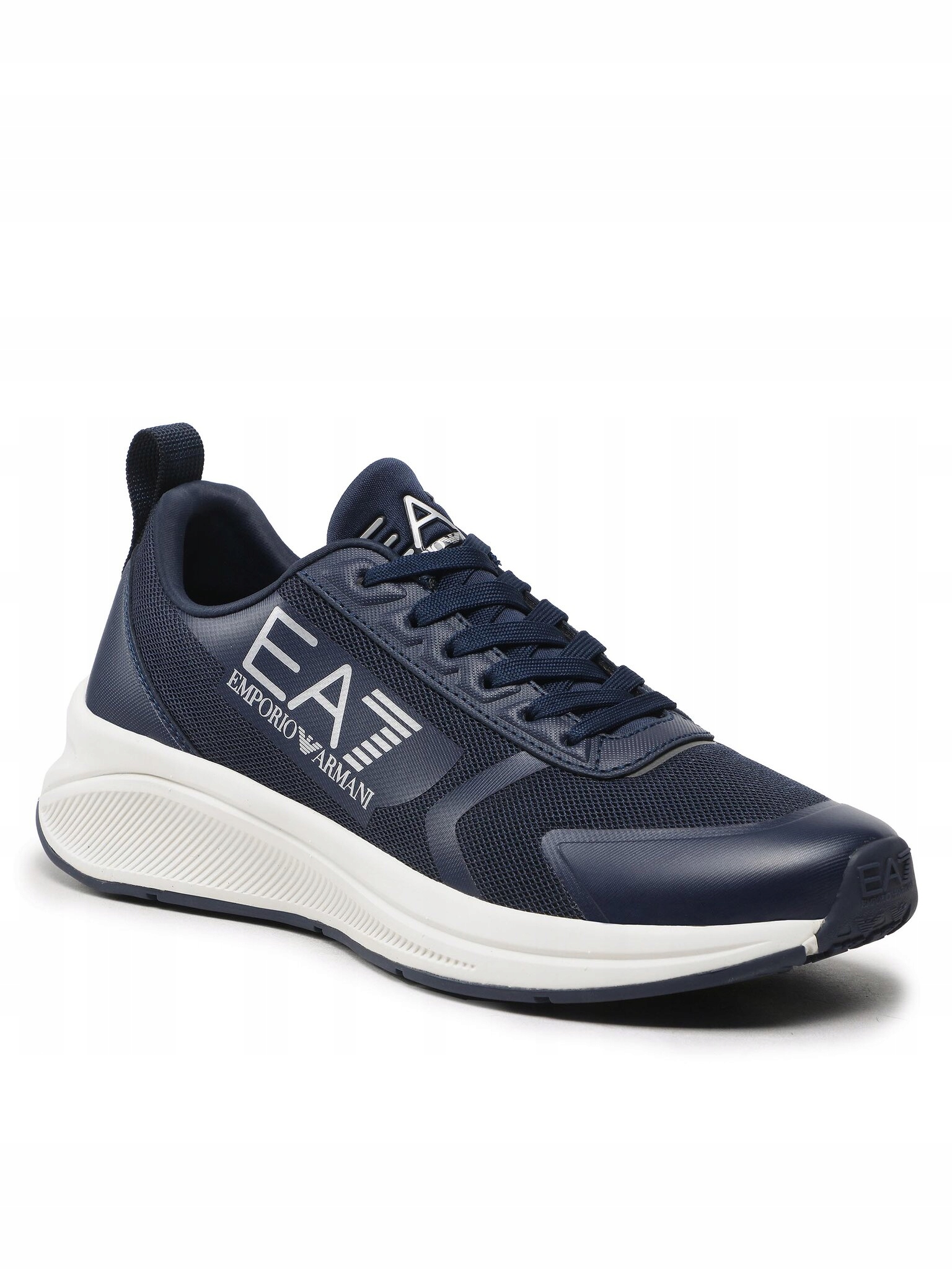 EA7 Emporio Armani Sneakersy X8X125 XK303 R649 Black/Iris/Silver