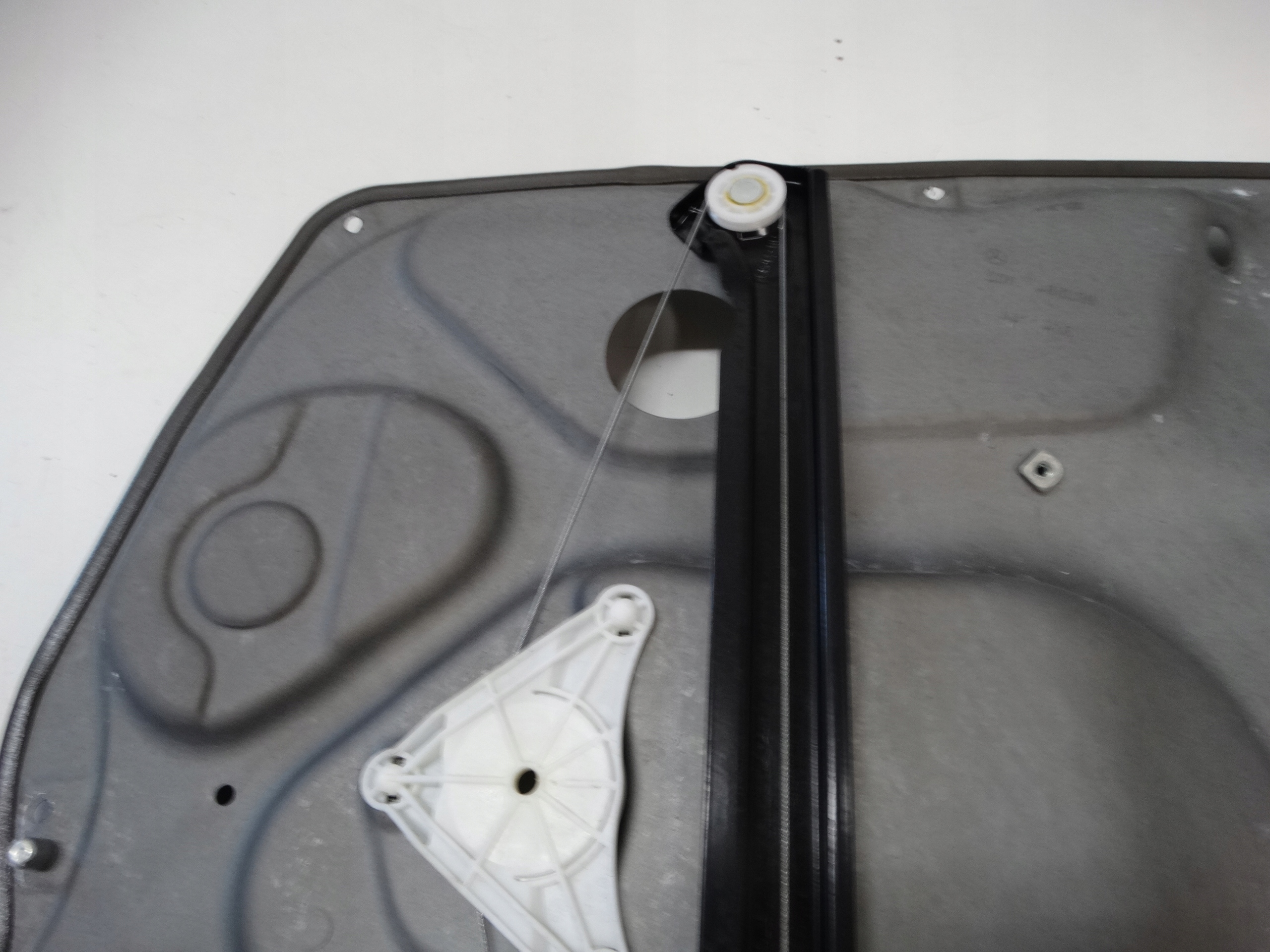 mechanism windows left rear part MERCEDES W169 A1697301379