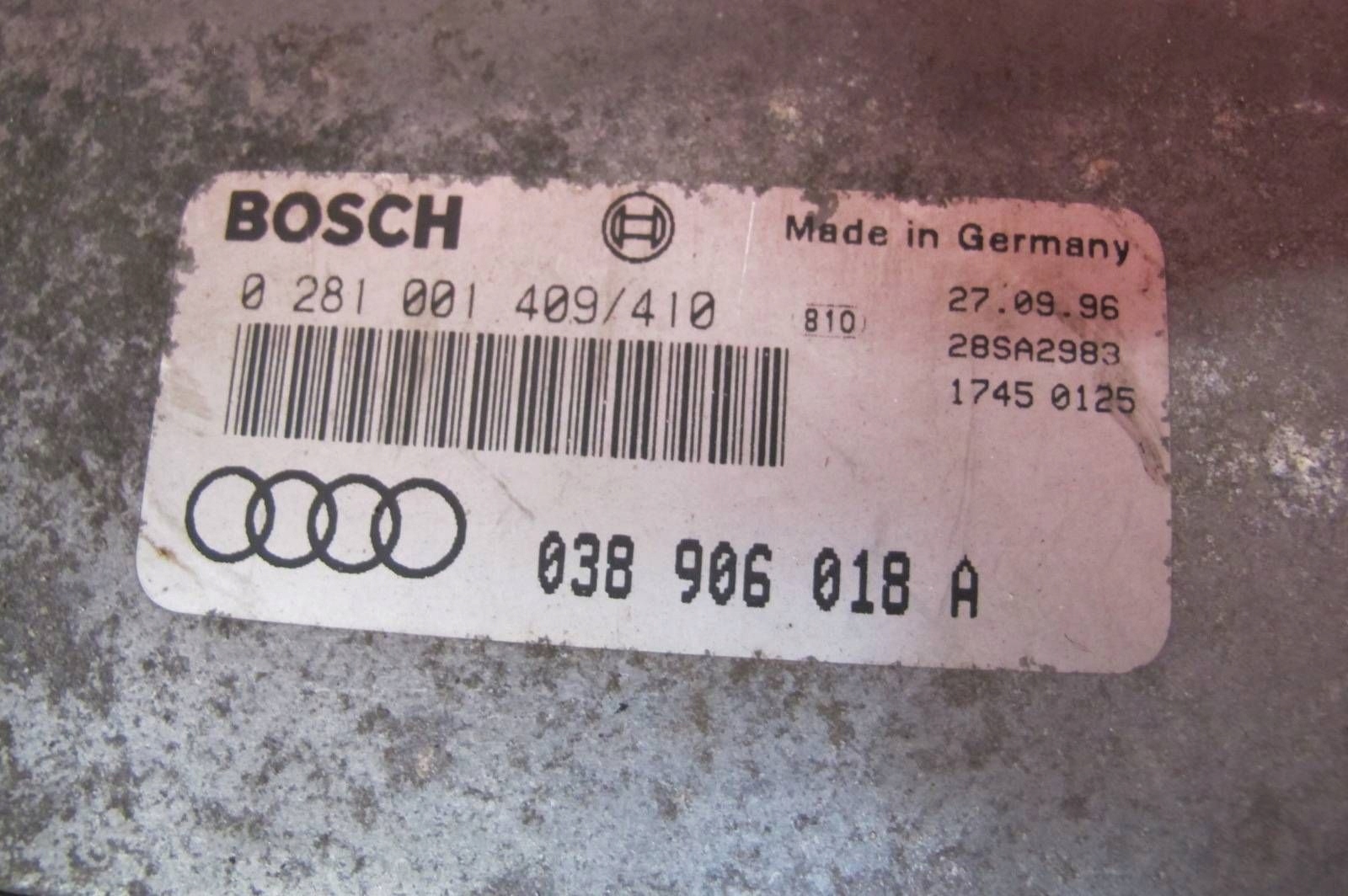 AUDI A3 8L 1.9 TDI AGR control unit computer of the engine 038906018A 0281001409