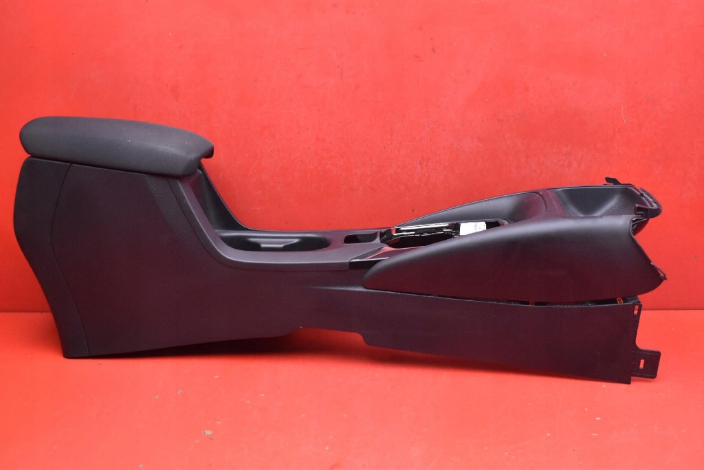 TUNEL central armrest EU 58923-02320 TOYOTA COROLLA E21 18-25