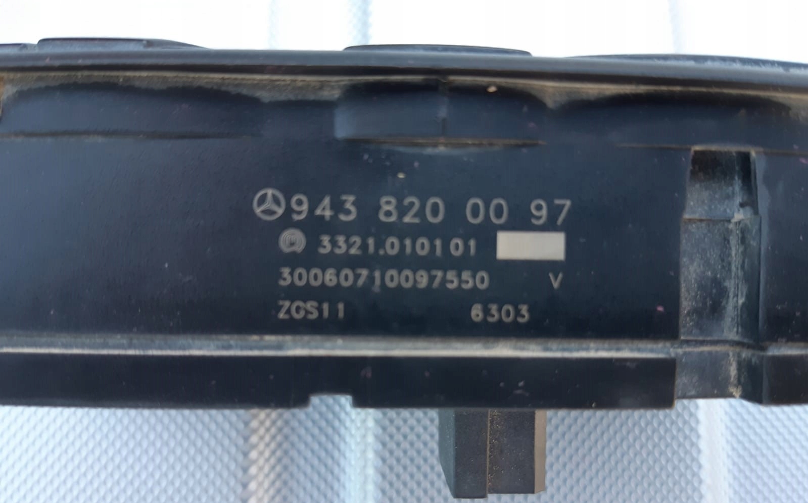 Panel Sterowania Przelacznik 9438200097 MERCEDES MP Actros Axor Lewe Typ samochodu Samochody ciężarowe