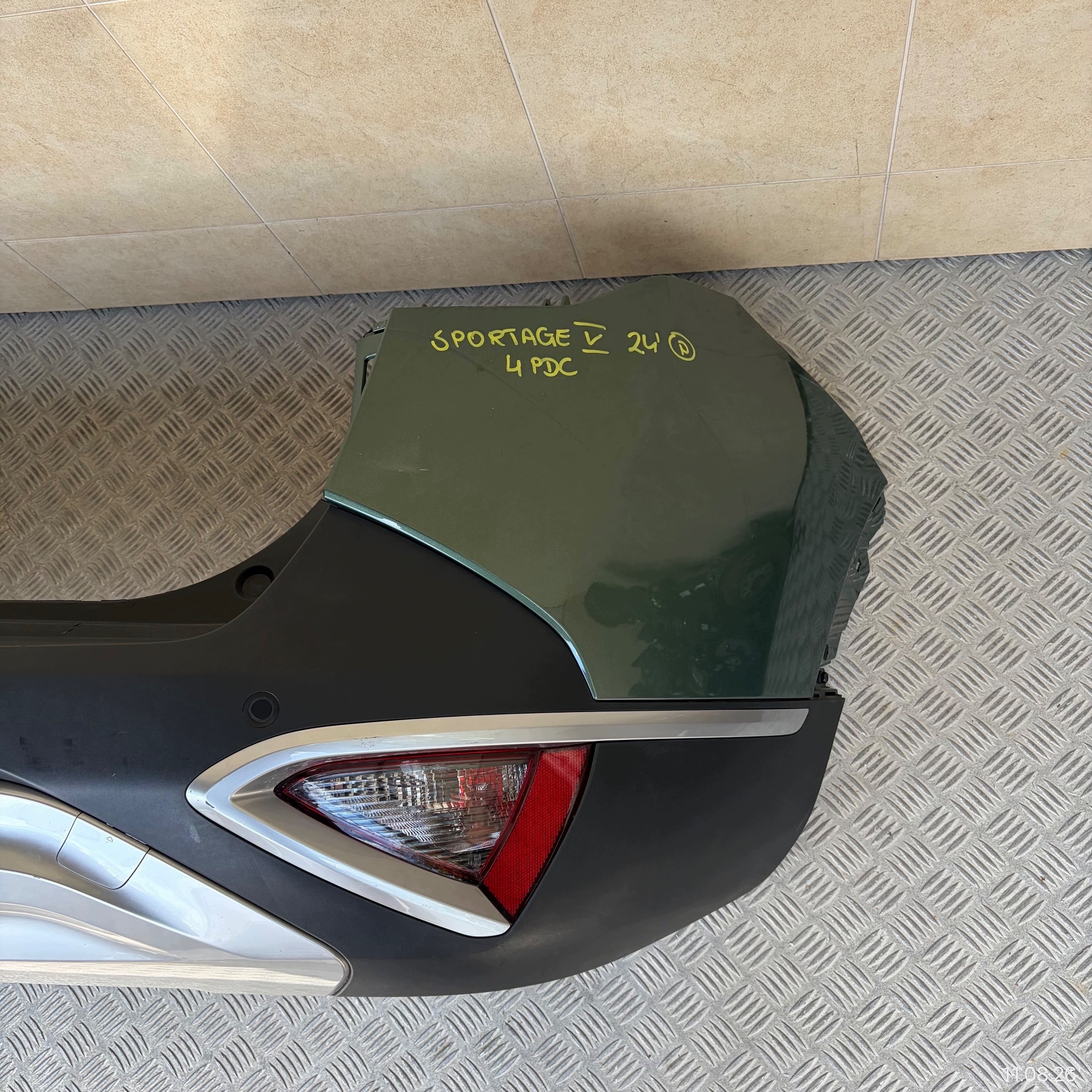 bumper rear complete KIA SPORTAGE V 2024 ROK 4 PDC