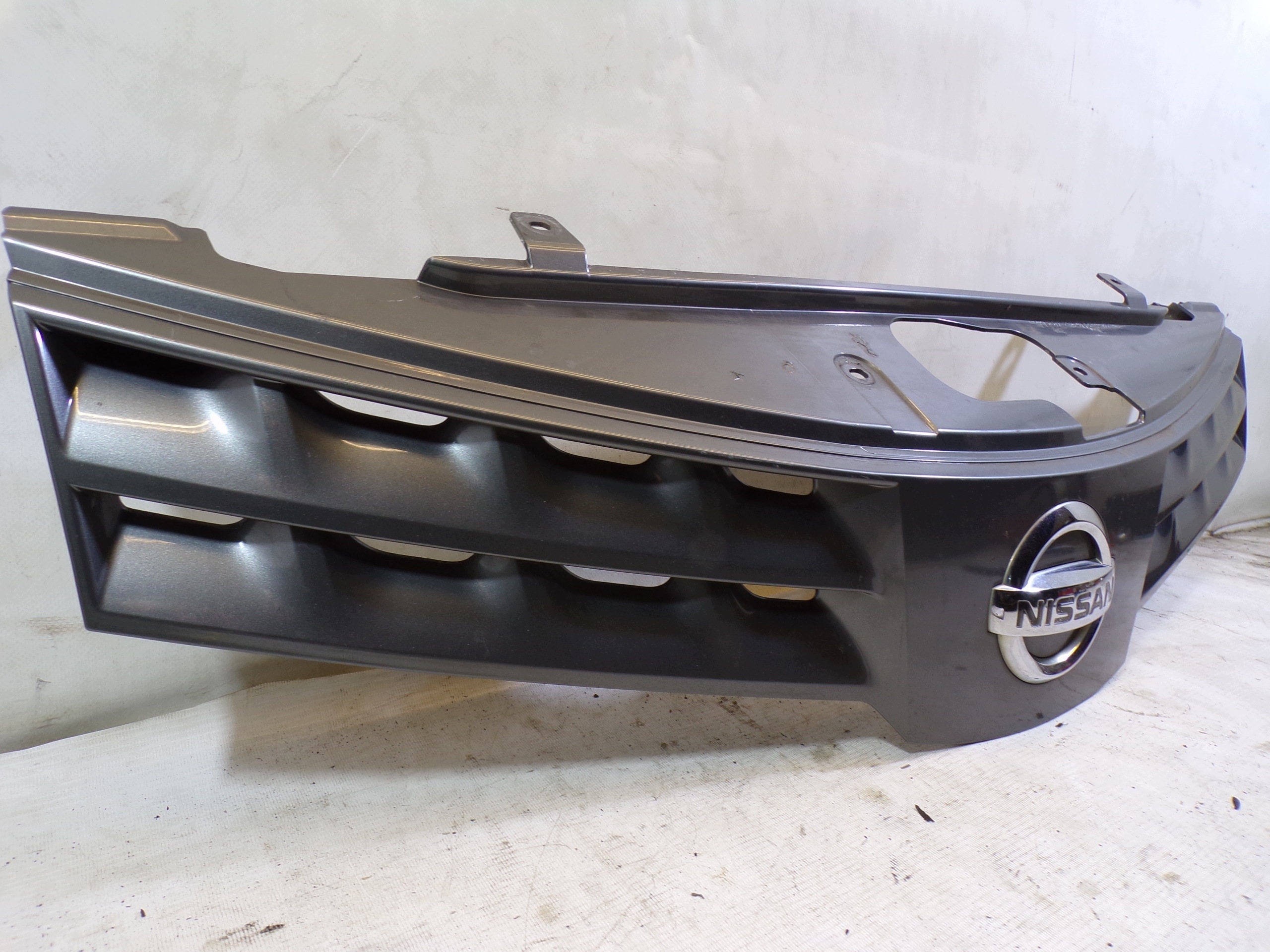 grill grille radiator NISSAN NOTE E11