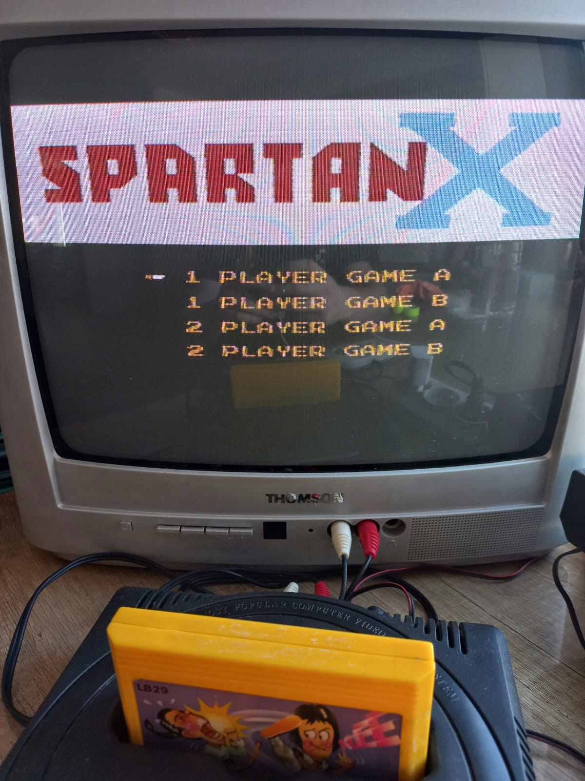 Spartan X gra Pegasus prezent Pegazus Tryb gry singleplayer