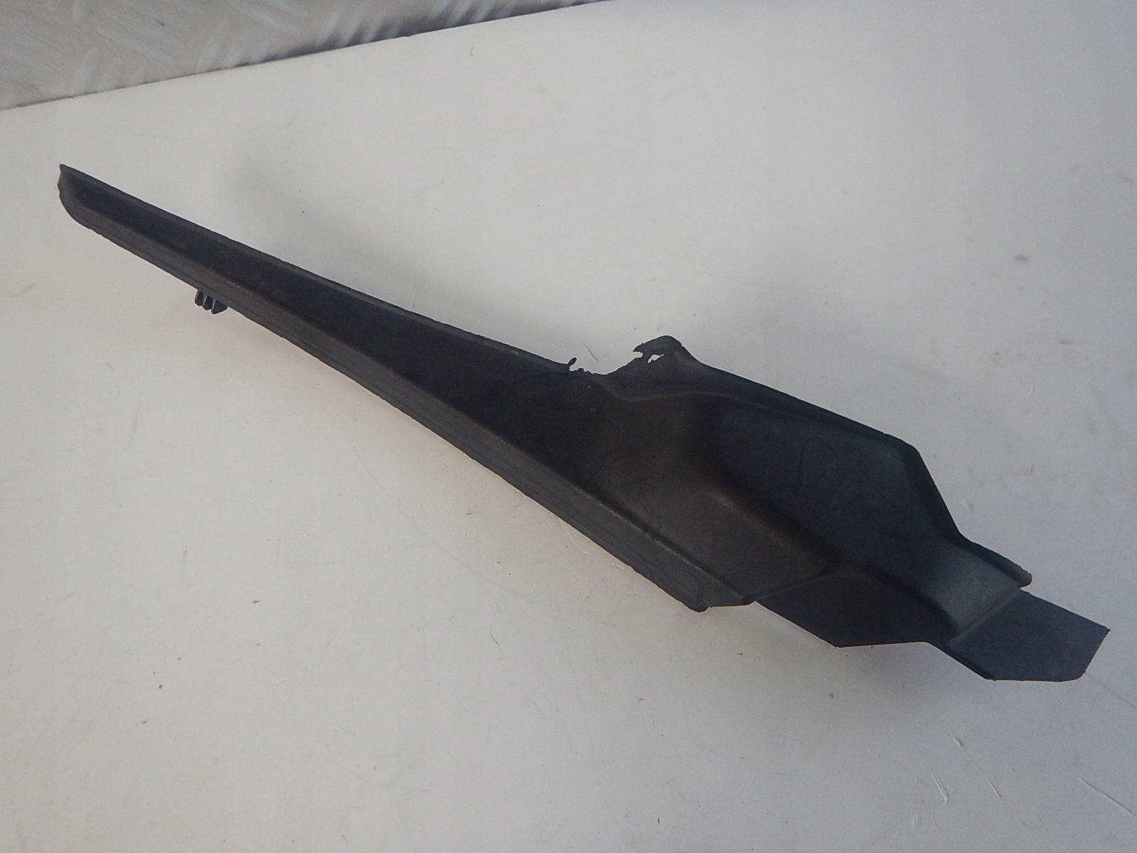 LEXUS RX RX350 RX450 PRAWA OSŁONA BŁOTNIKA ZAWIASU