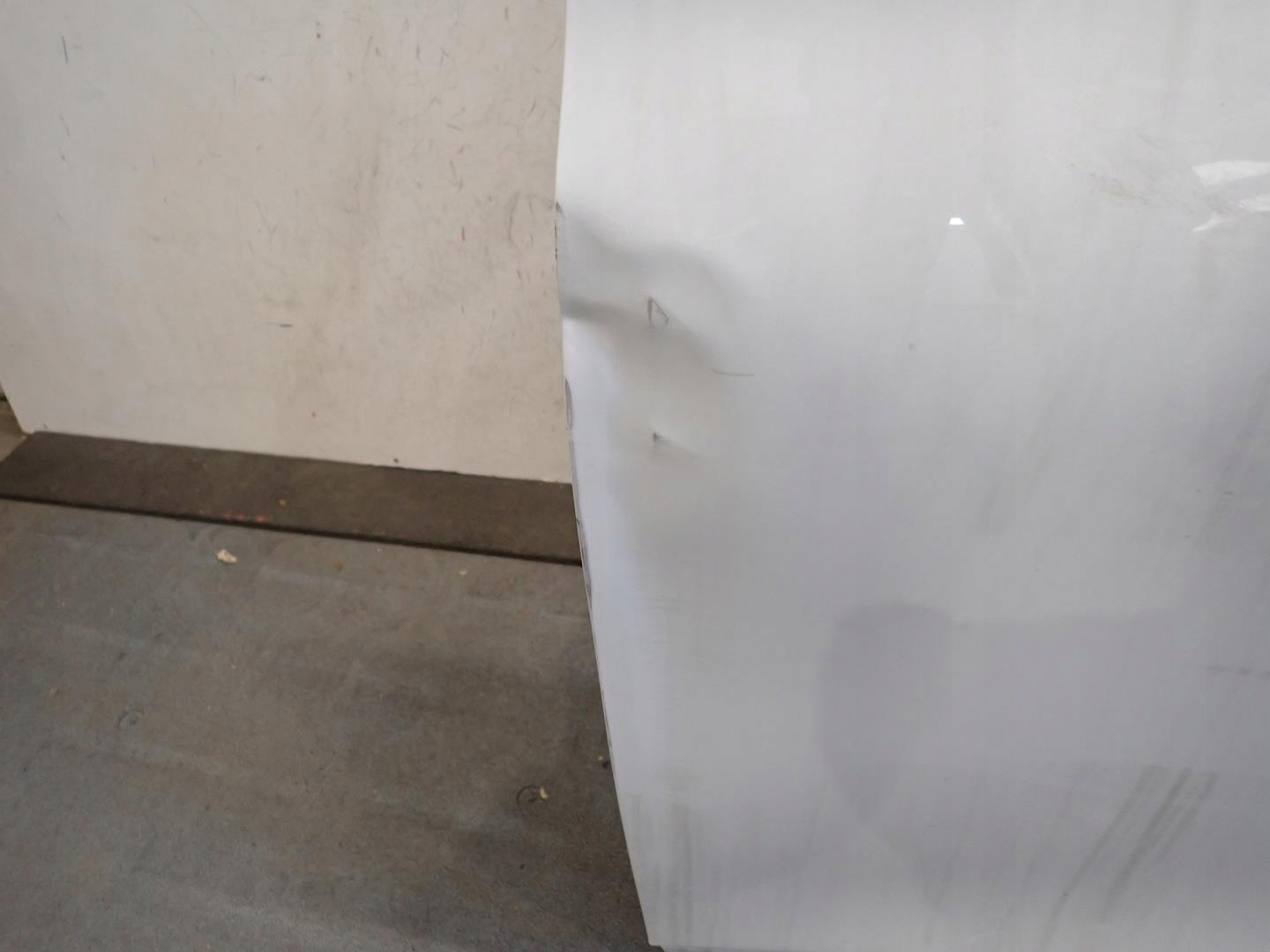 door front front left MG 4 MG4 2022