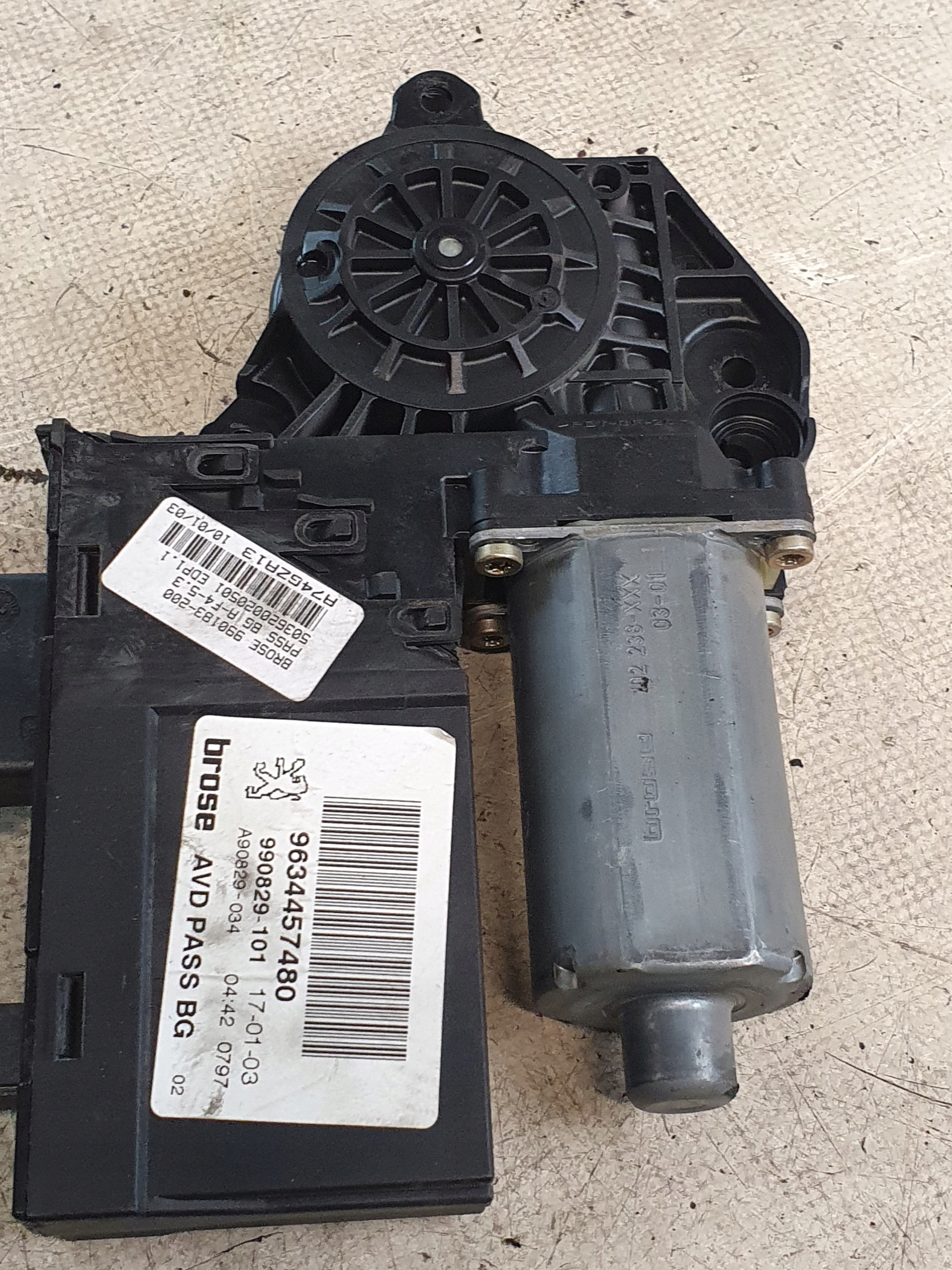 mini motor windows right front OE 9634457480 PEUGEOT 307 SW 03r.
