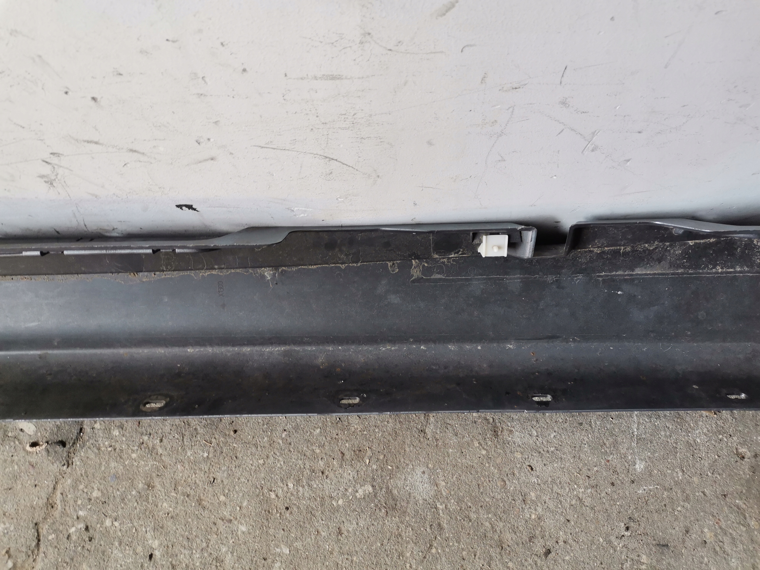 moulding threshold right BMW E87 5171-7147402