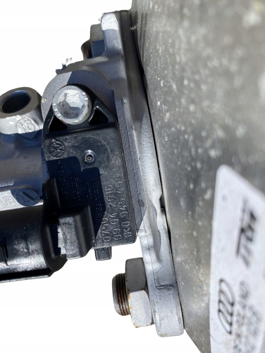 Servo bremsen AUDI A4 B9 2.0 TFSI 8W0612103B