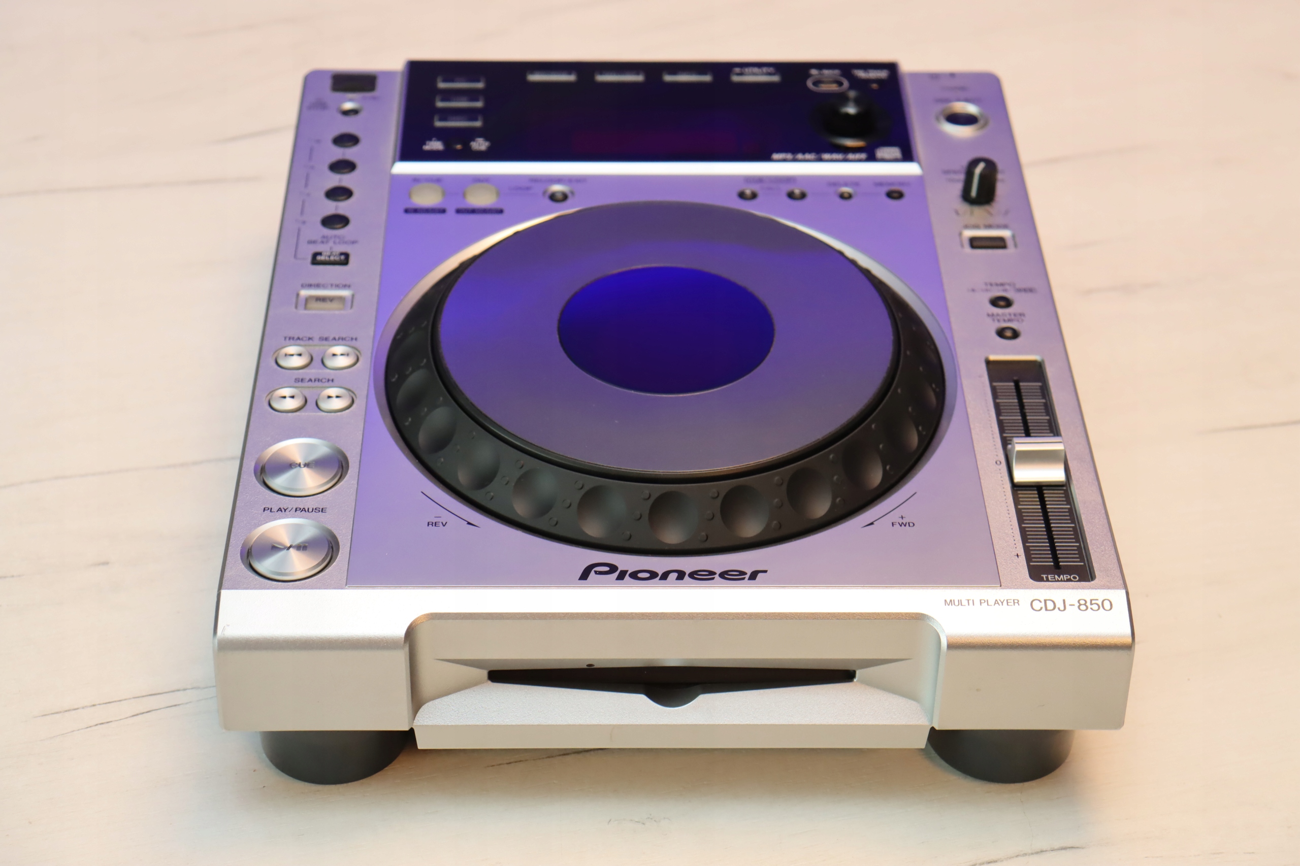 DJ機材 Pioneer CDJ850 CDJ-850 (zarchiwizowane) Cyfrowy deck z pokrętłem