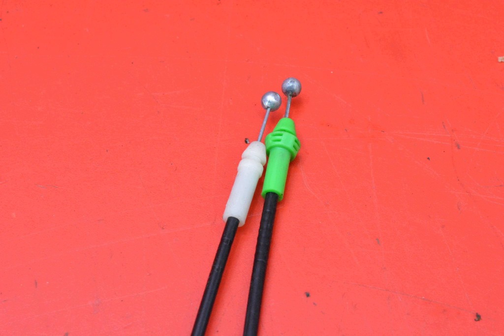 lock door right front front EU MD-4 TOYOTA YARIS 2 II 3D HB 05-09