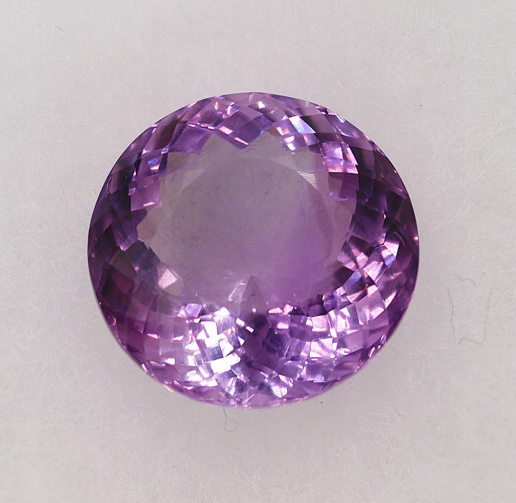 ametyst 19,75 mm 26,17 karát certifikát