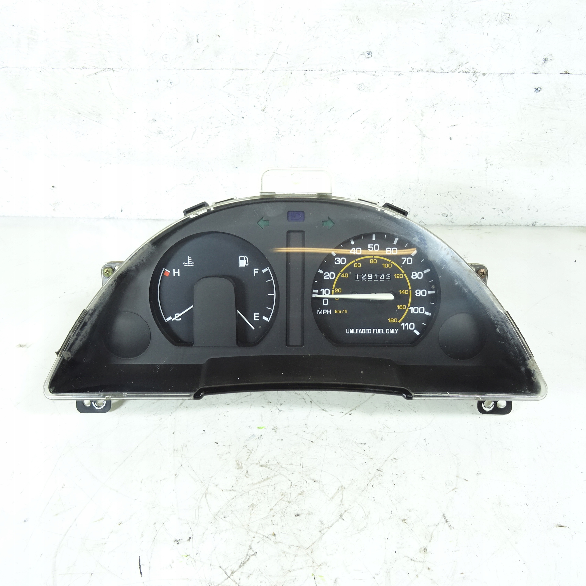 TOYOTA TERCEL 1.5B dials 83200-16270