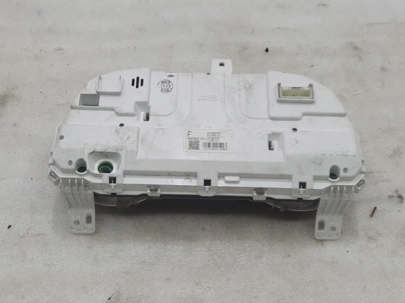 спидометр часы 8100B707 Outlander II
