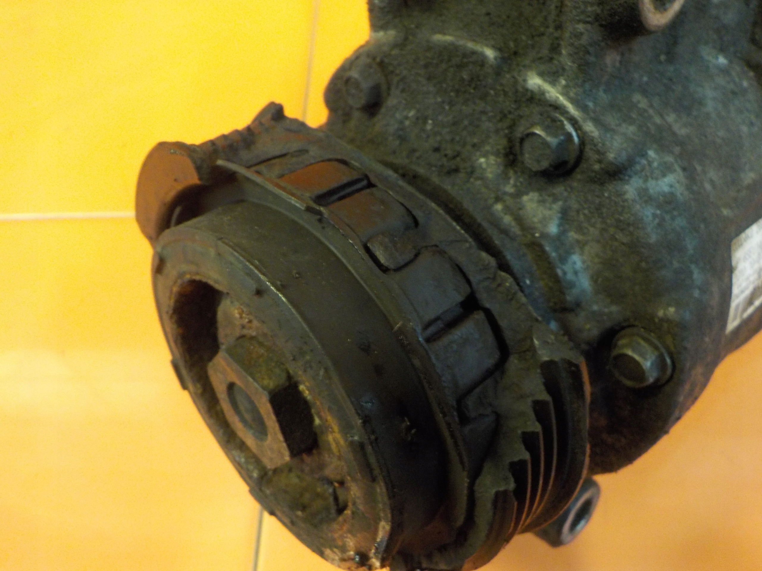 Audi A4 B8 EXEO A5 2.0 tdi 11r 170KM компрессор кондиционера 8K0260805L