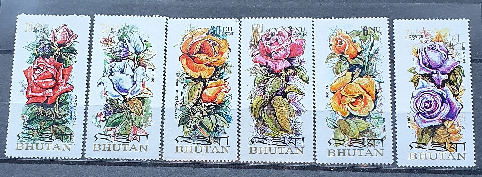 BHUTAN TEMAT KWIATY ** 1973 MI 545-550