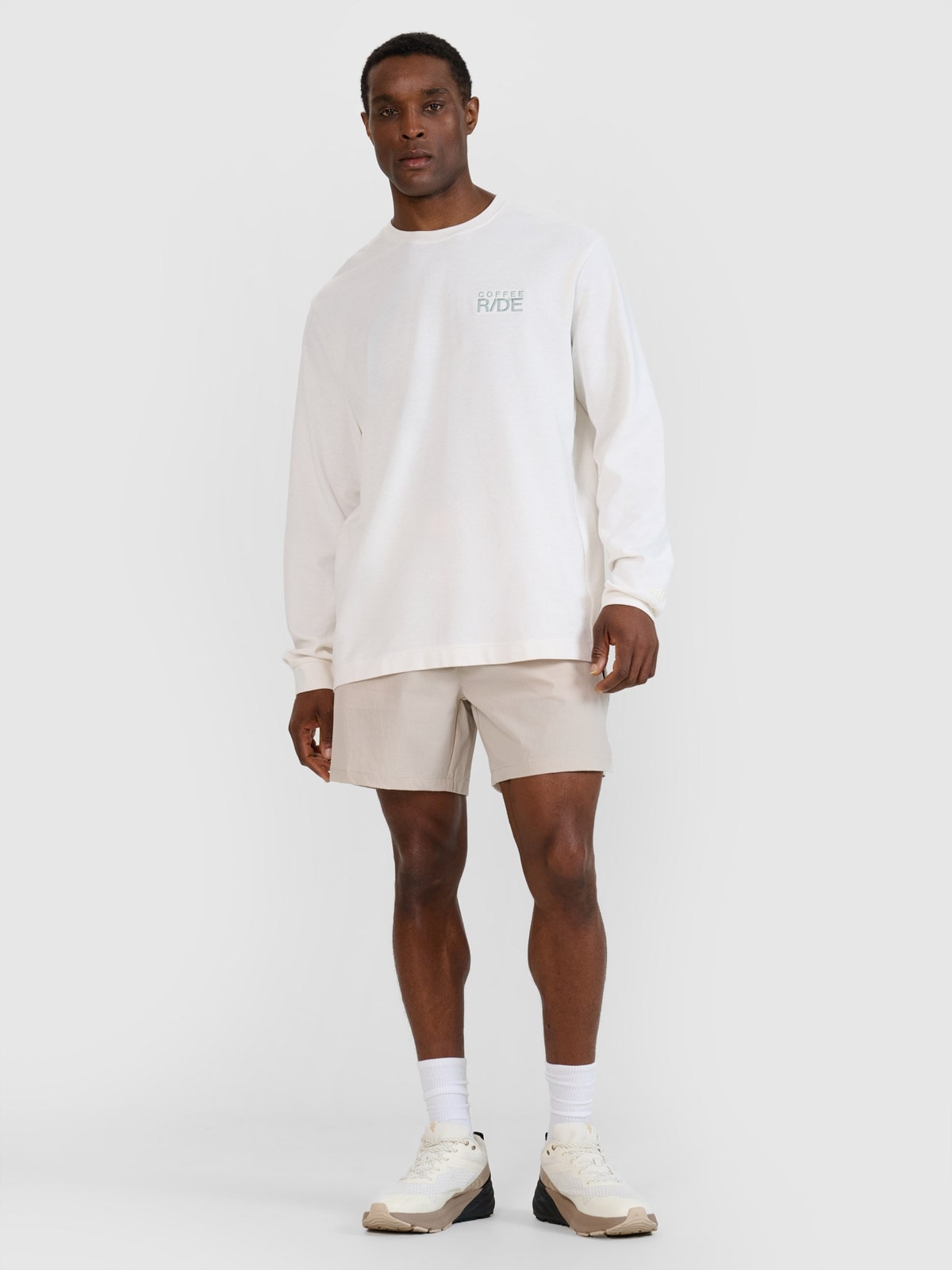 Pánské volnočasové Kraťasy 4F béžové, Velikost M