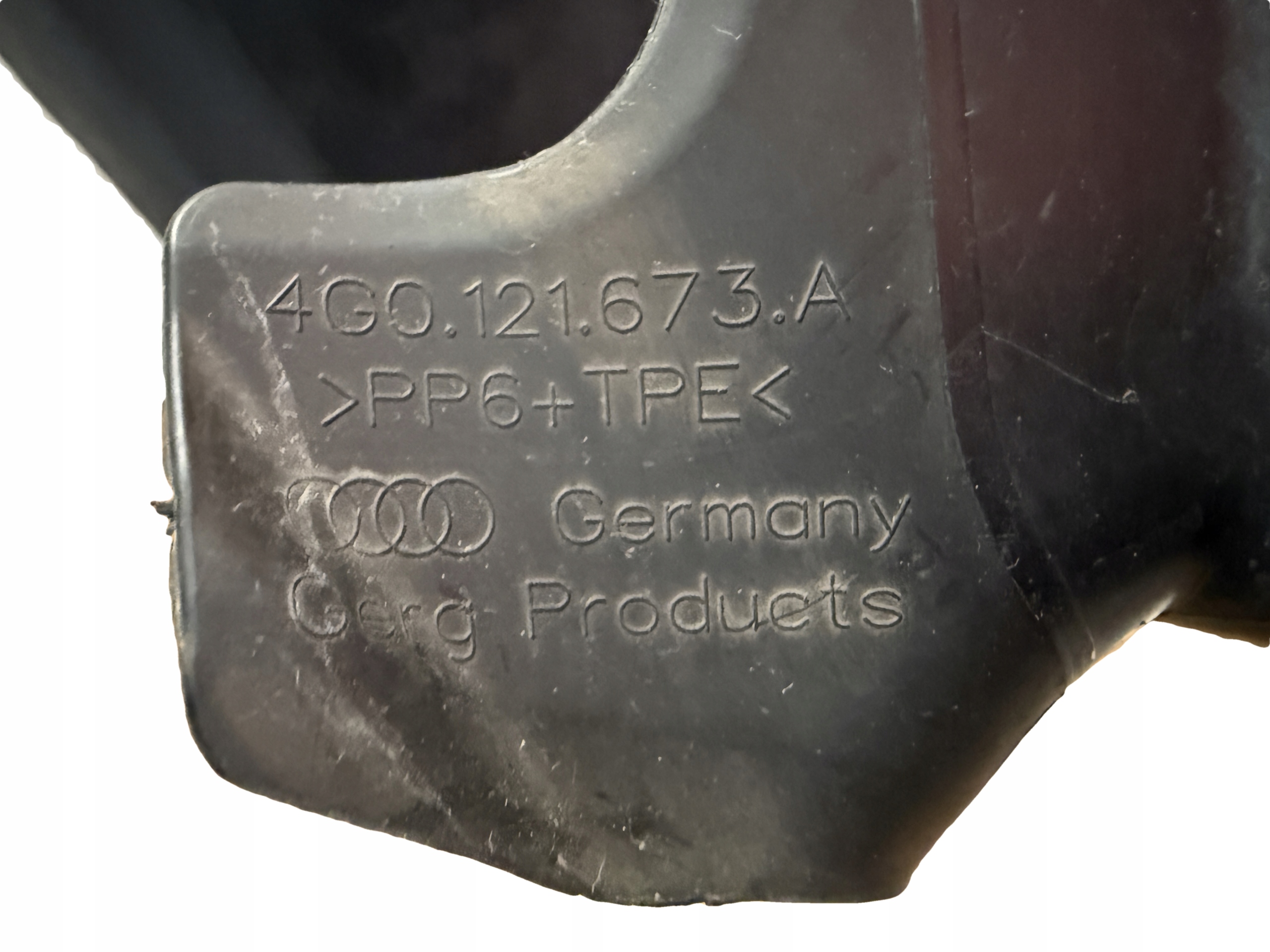 AUDI RS6 4G C7 vzduchovod levá 4G0121673A