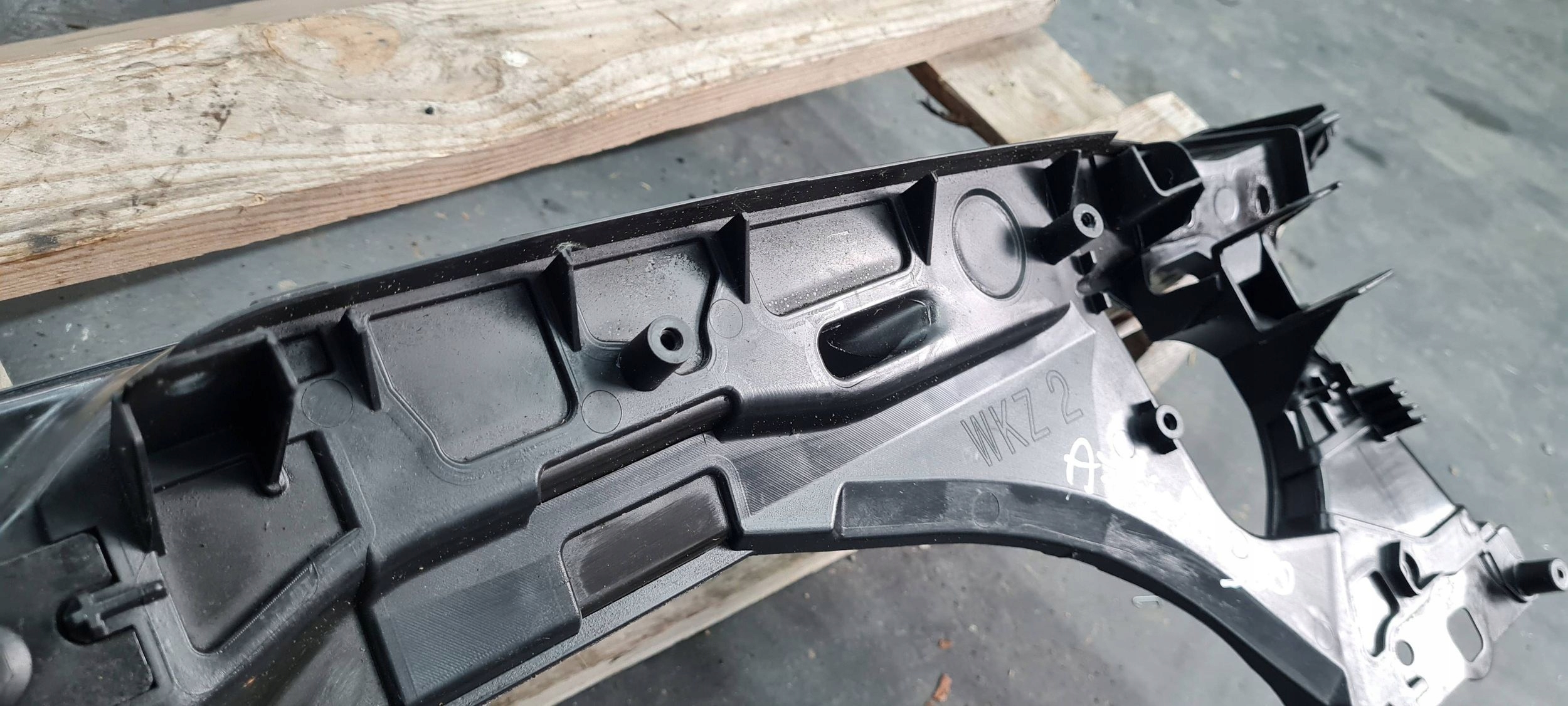 A7 4G support panel for radiators pillar iron front 4G0805594 A6 C7 4G