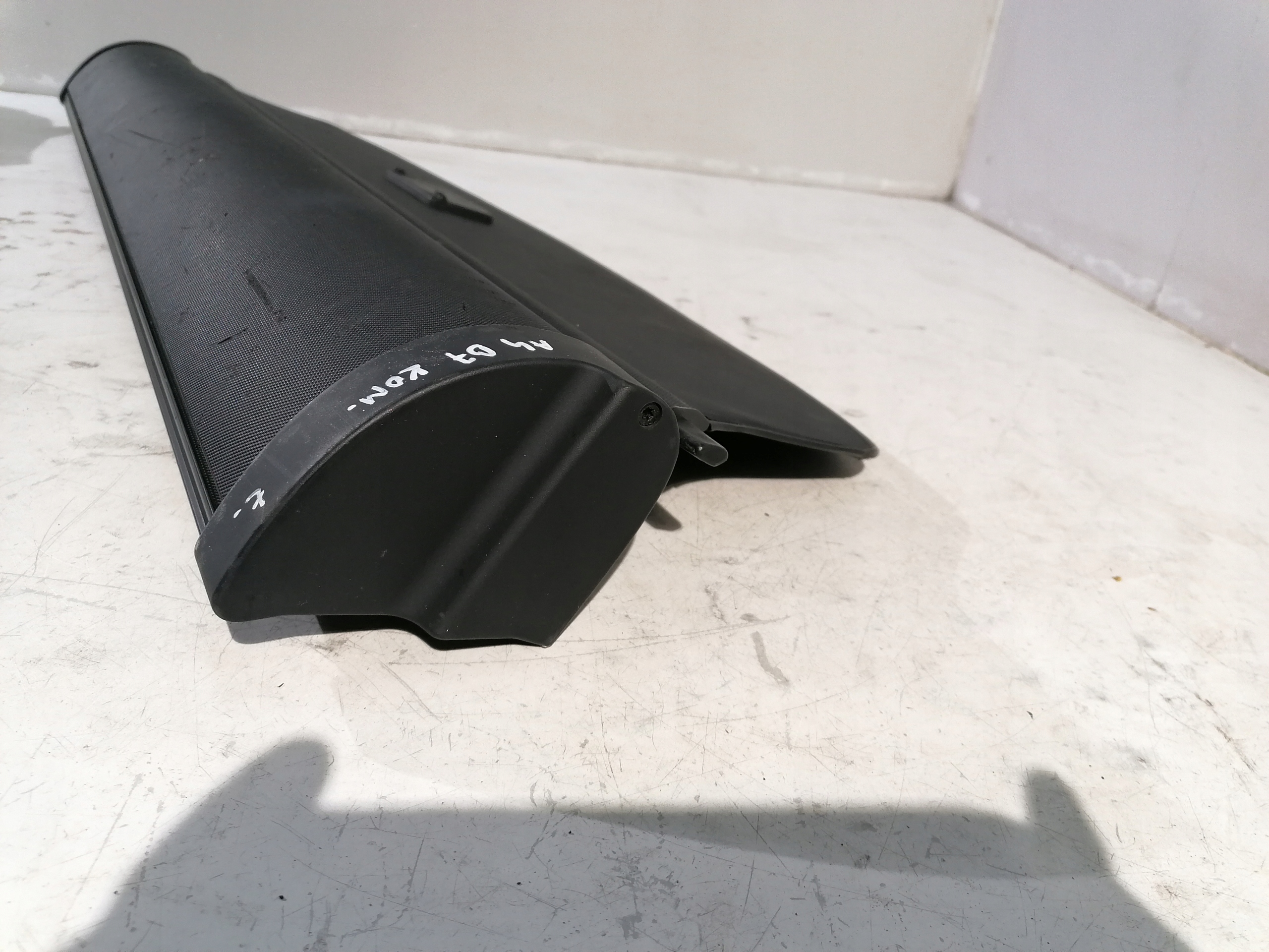 Audi A4 B7 kombi blinds rear part boot