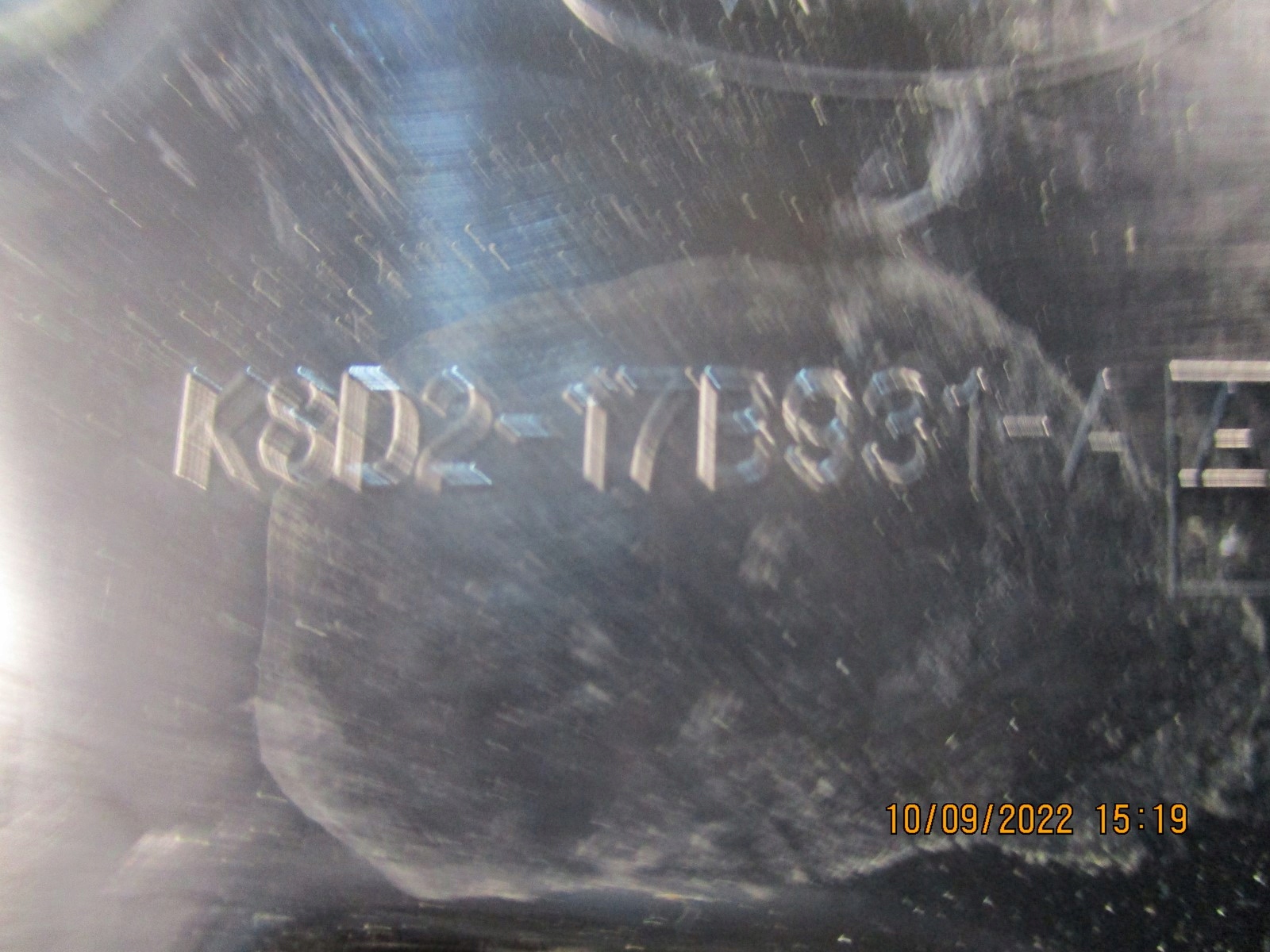 bumper bracket LAND ROVER K8D2-17B931-A left