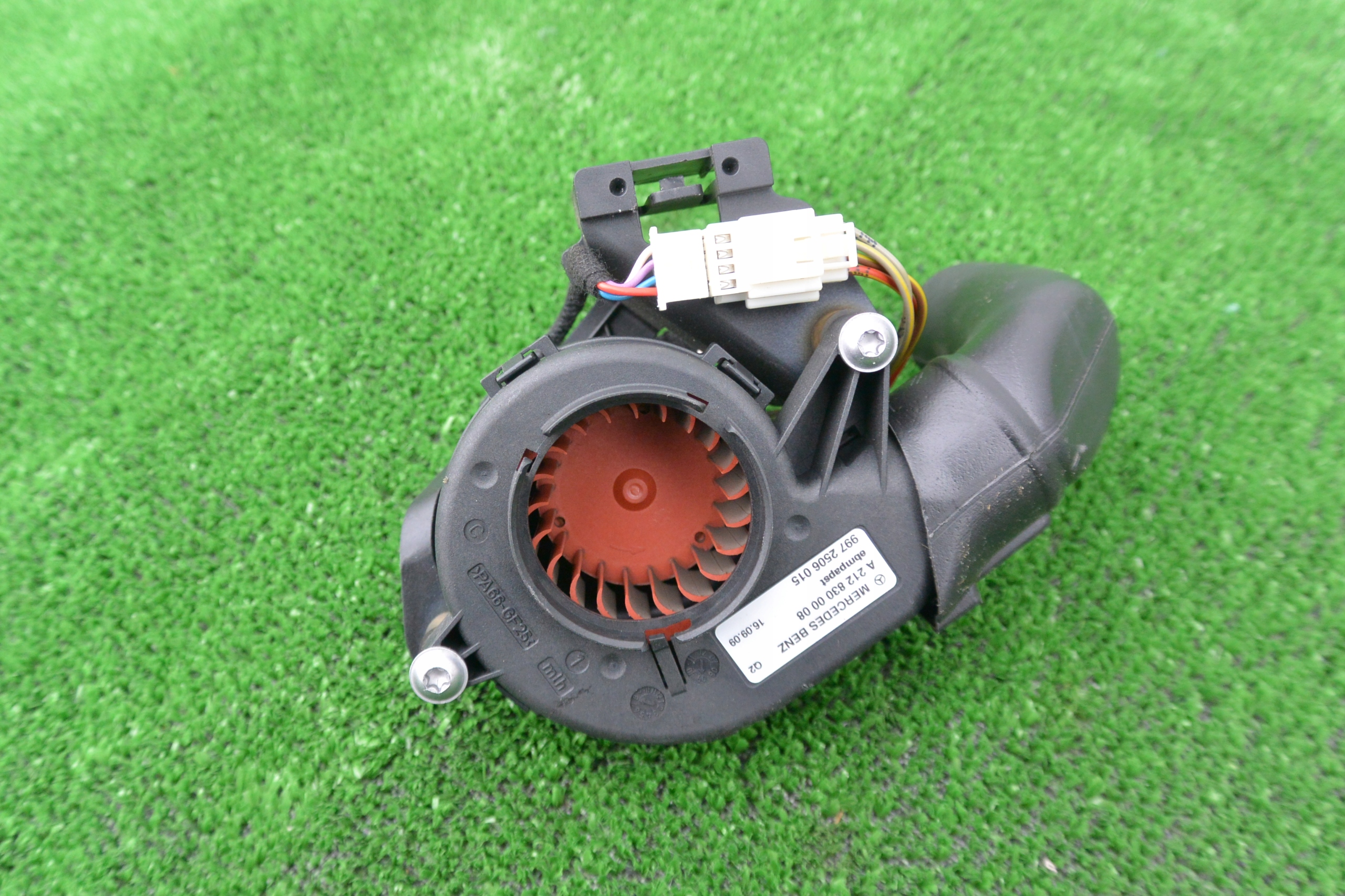 LÜFTER KOMPUTERA MERCEDES W212 W207 W221 W218