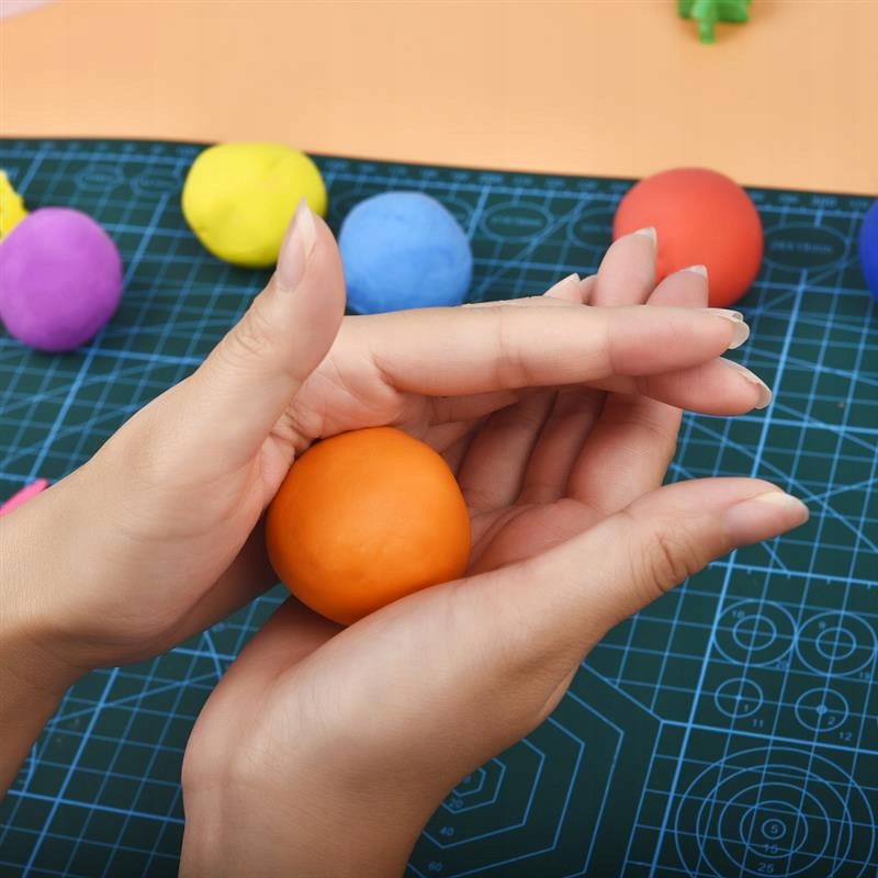 PLASTELINA MODELINA POLIMEROWA MASA PIANKOWA PIANKOLINA glina 12szt Materiał pianka