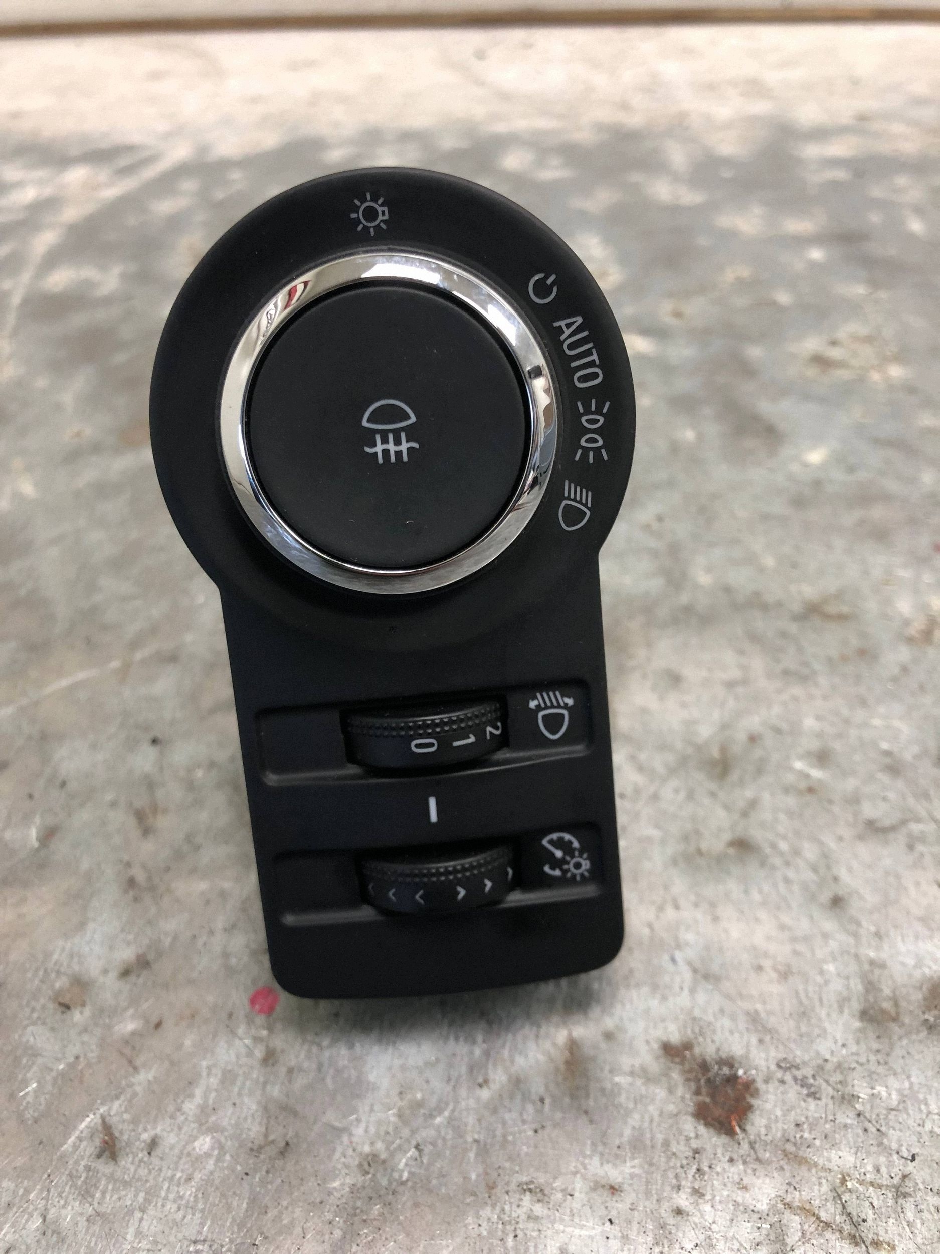 switch light switch OPEL ASTRA J KOMBI 13268704