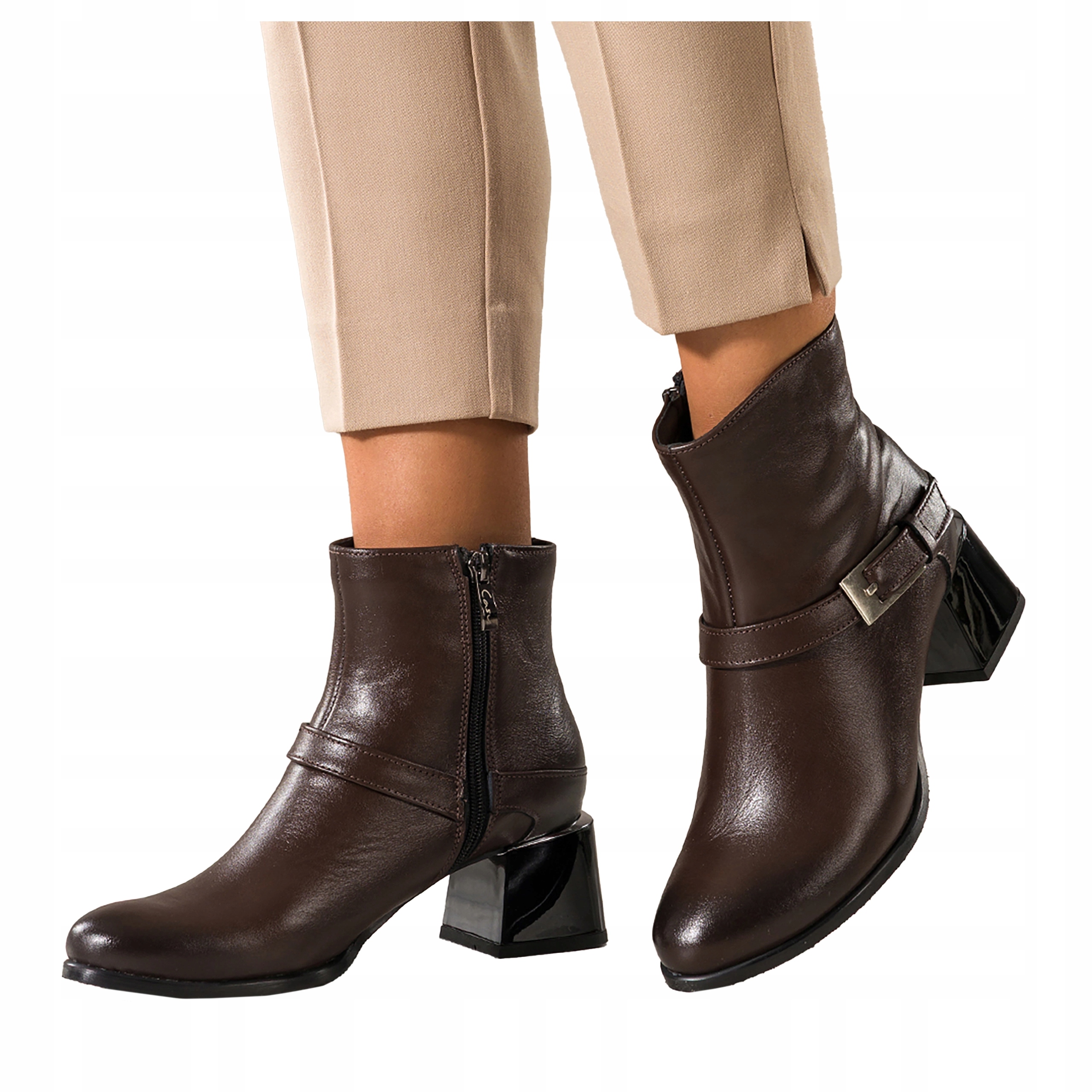 Čokoládové dámské kotníkové boty Kožené Ozdobný blok Stříbrná spona Modní vel. 41